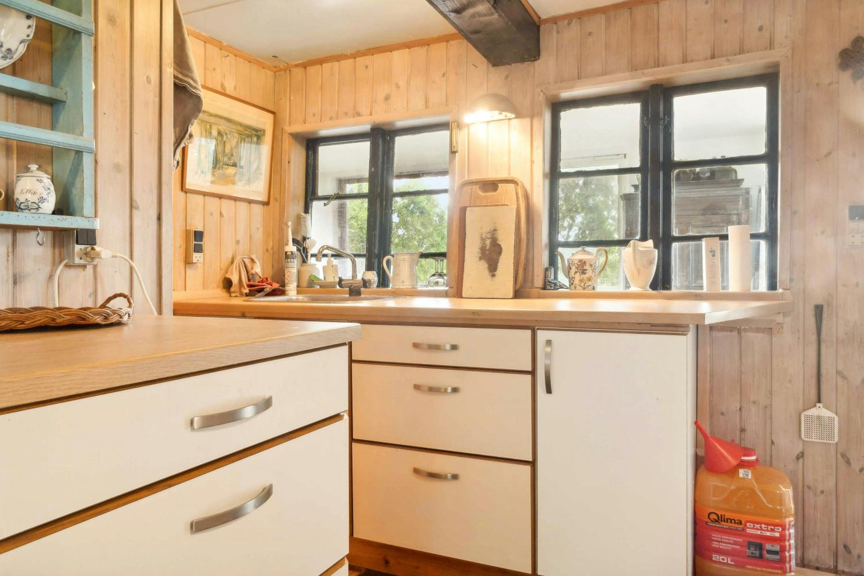 Private Retreat Near Kragenæs With Field Views