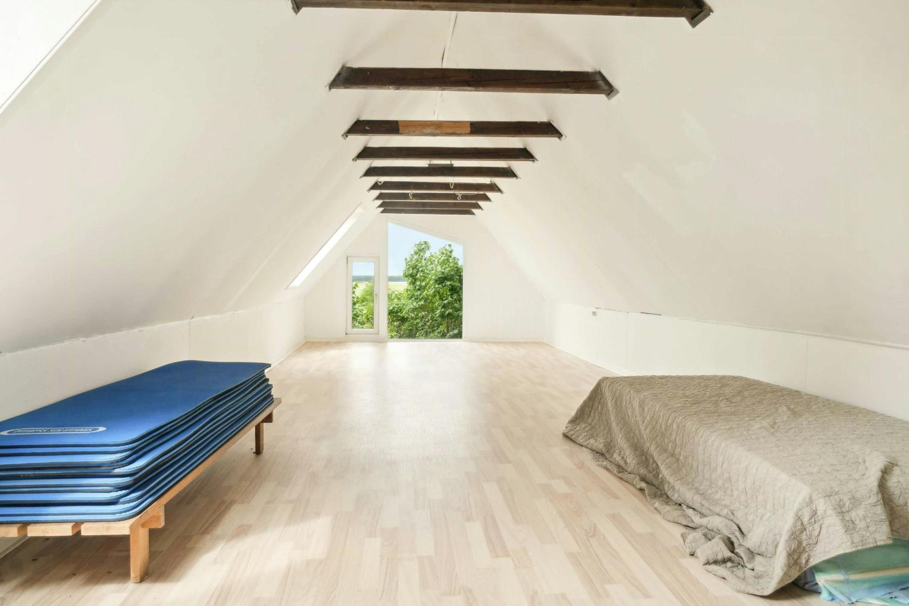 Private Retreat Near Kragenæs With Field Views