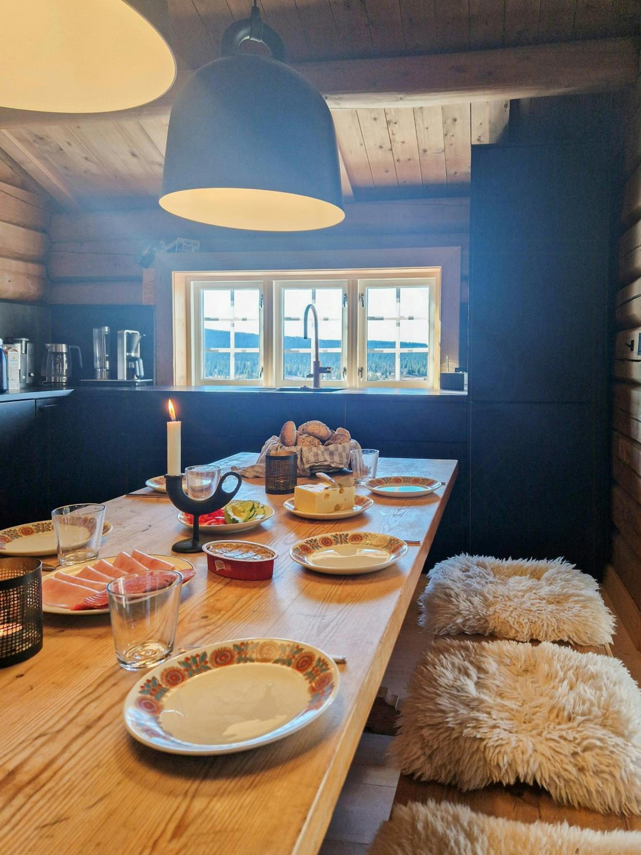 Cabin With Mountain Views On Fåvangfjellet