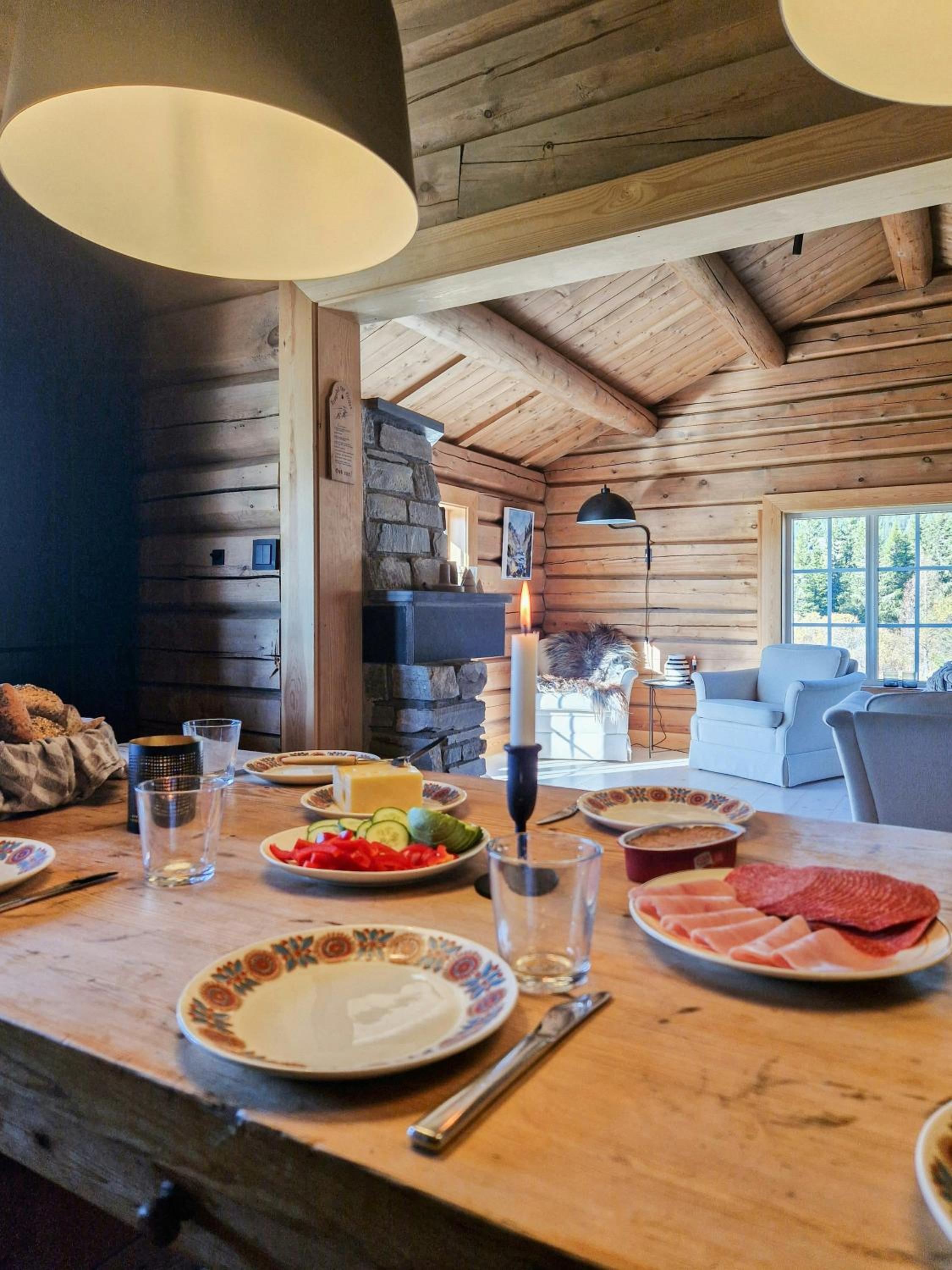 Cabin With Mountain Views On Fåvangfjellet