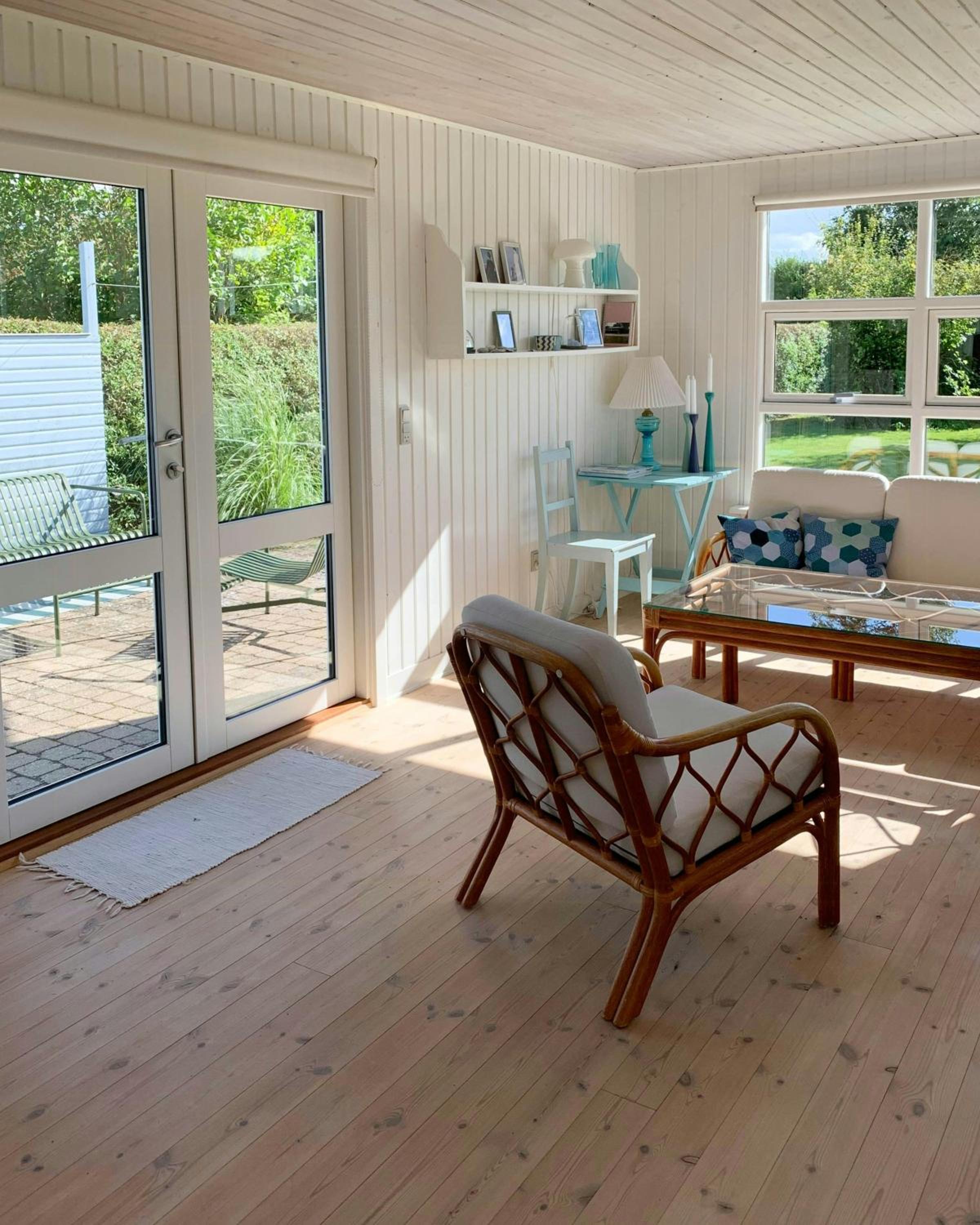 Light Blue 60'S Summer House By Jørgensø Beach view 3
