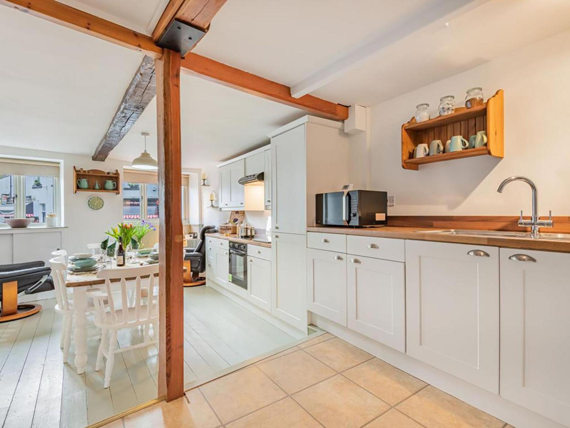 2 Bed in Broughton-in-furness oc-sz429 view 5