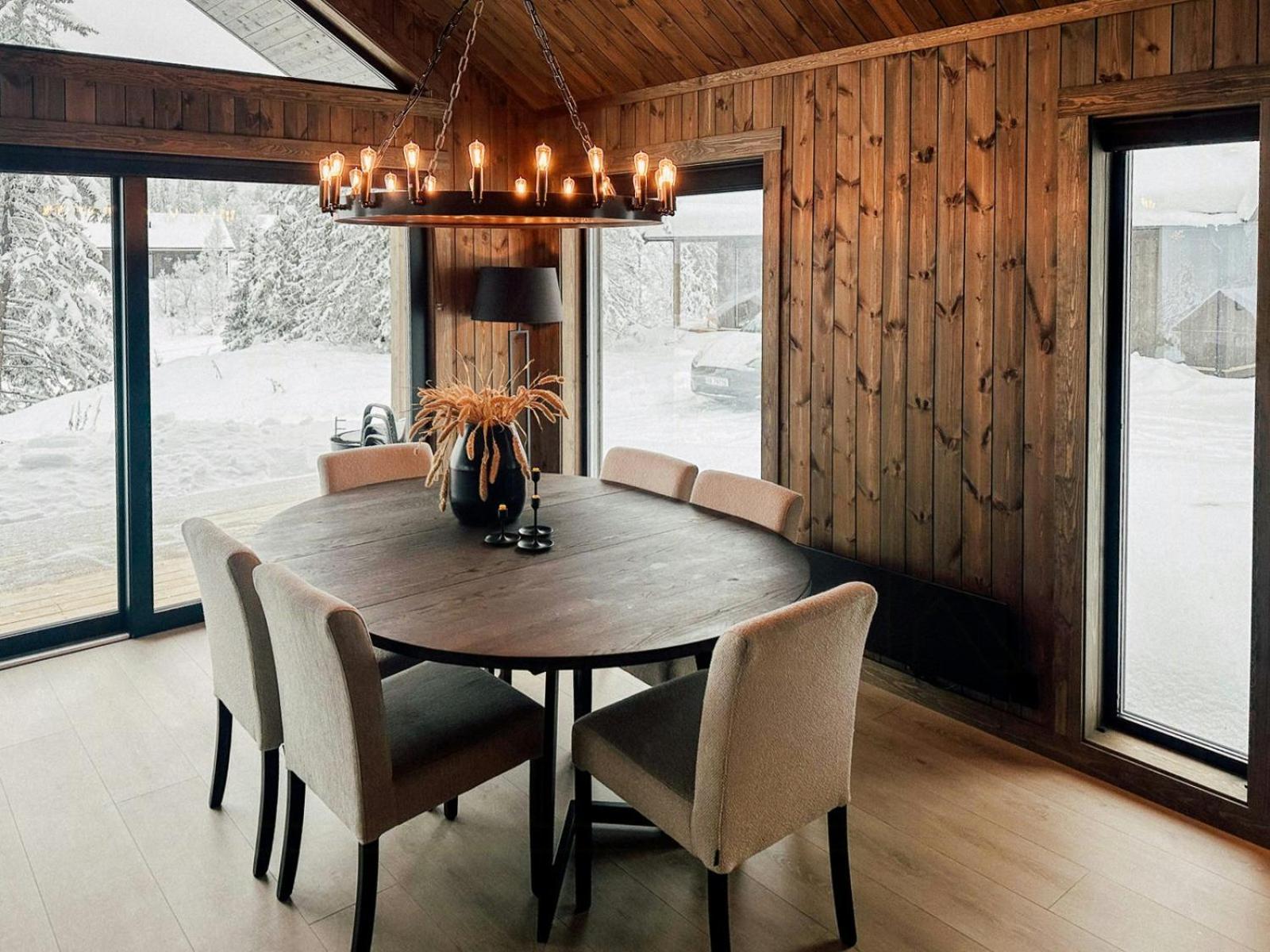 Charming Summer Farm Hut At Sjusjøen view 5
