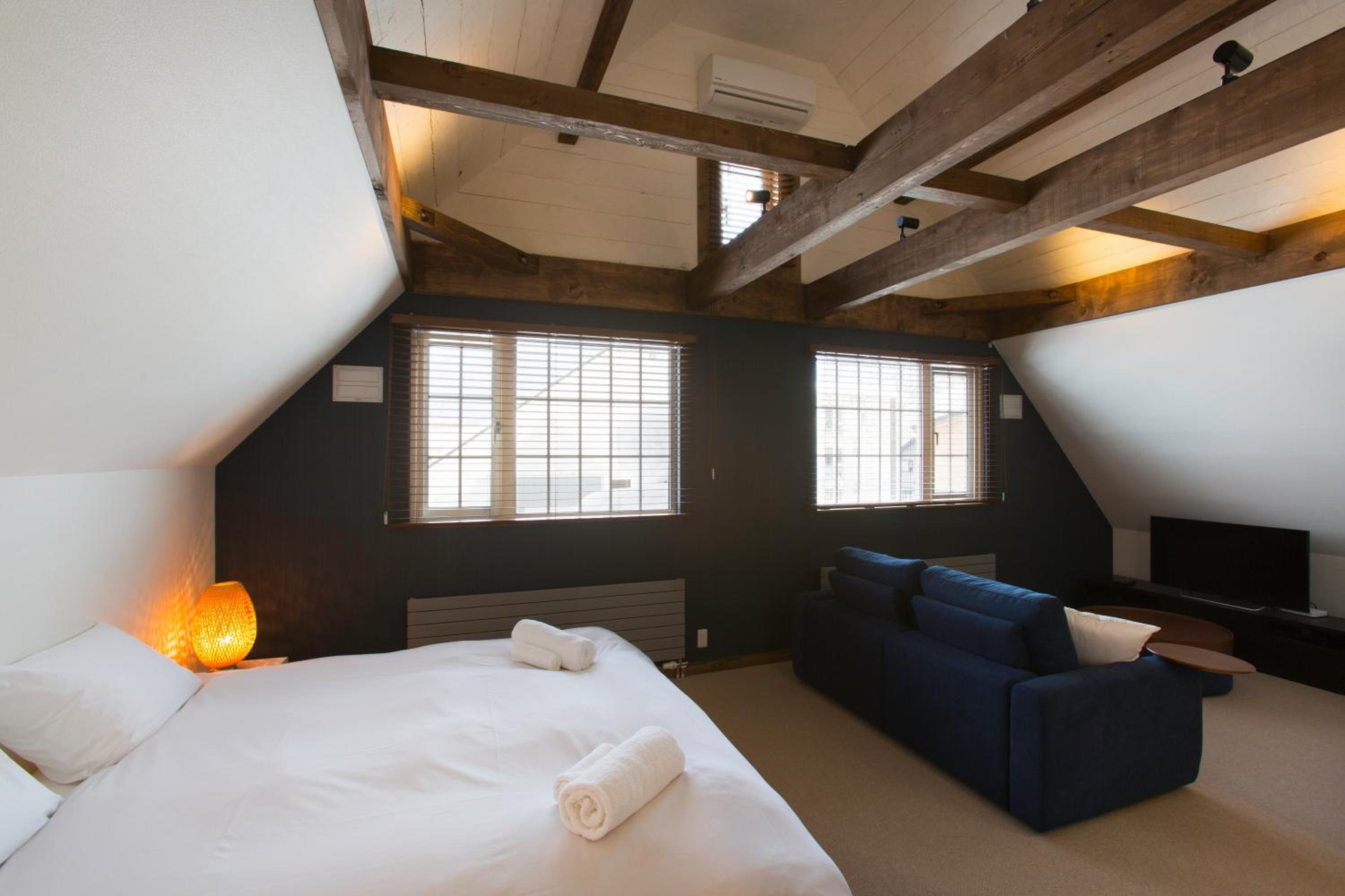 Greystone, Kutchan - 22