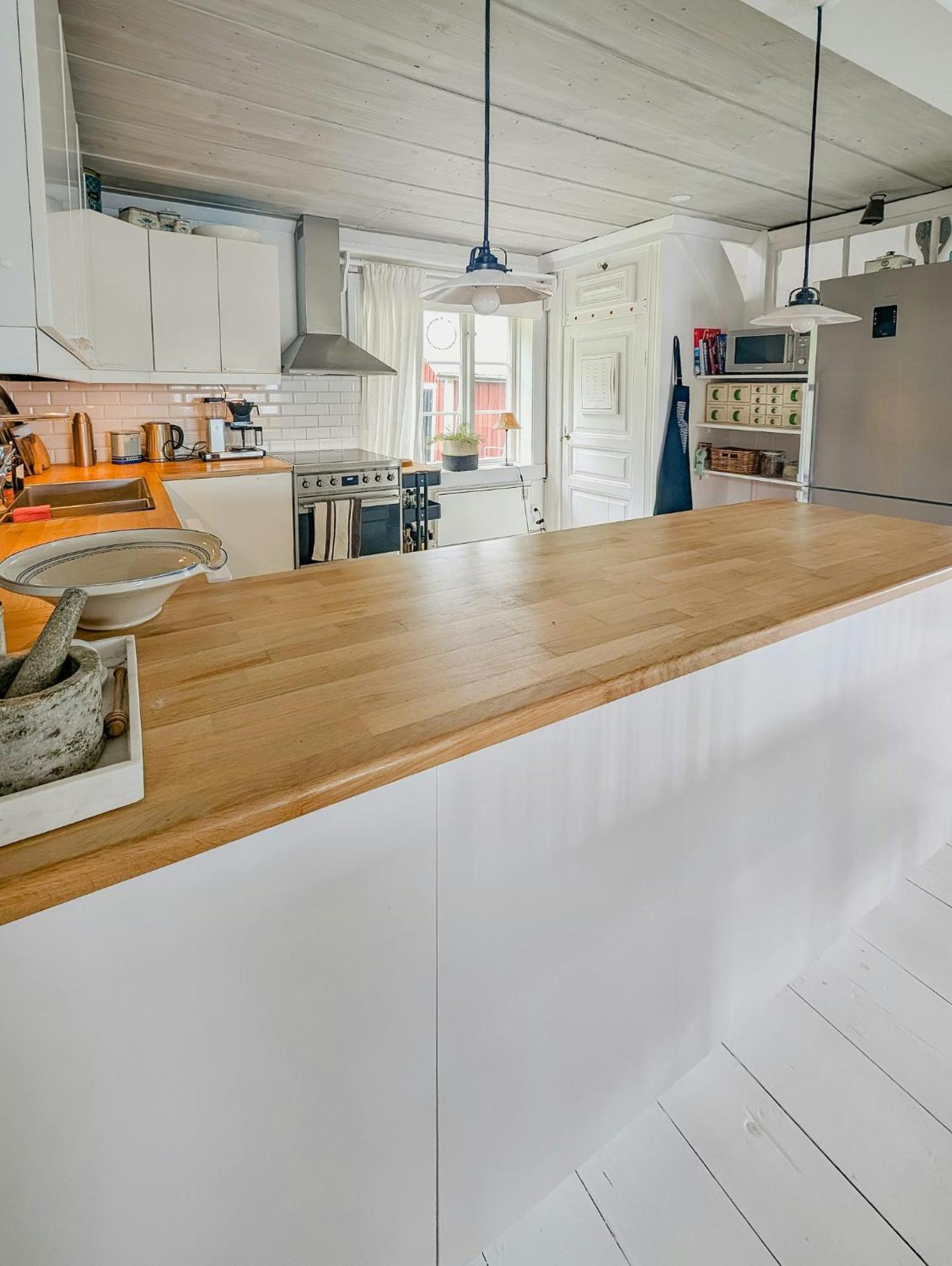 Rural House With Panoramic View Over Lake Hansa view 4