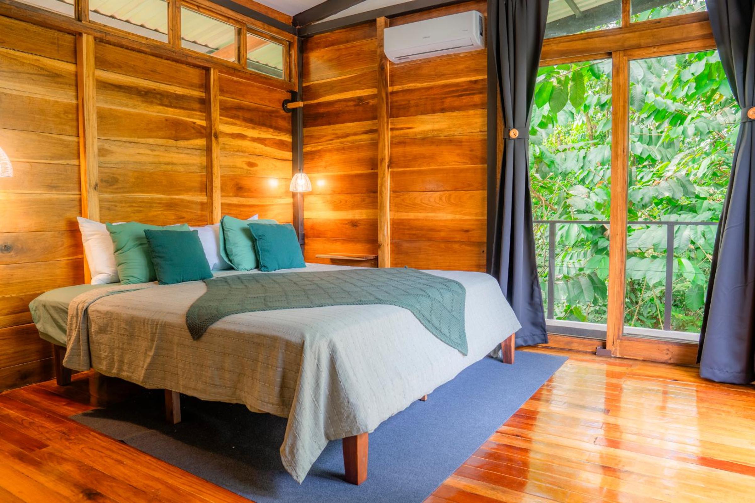 Arenal Getaway