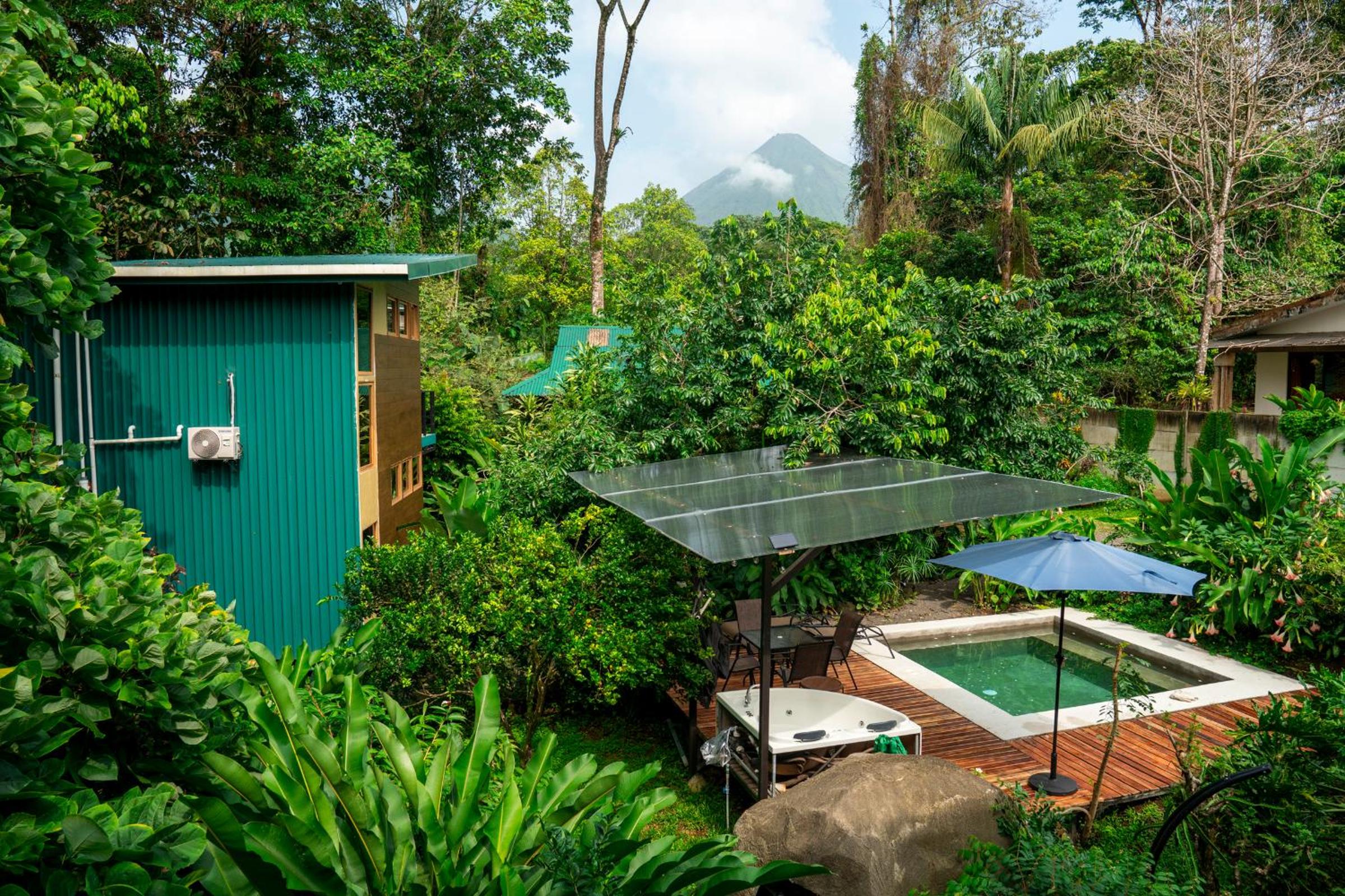 Arenal Getaway