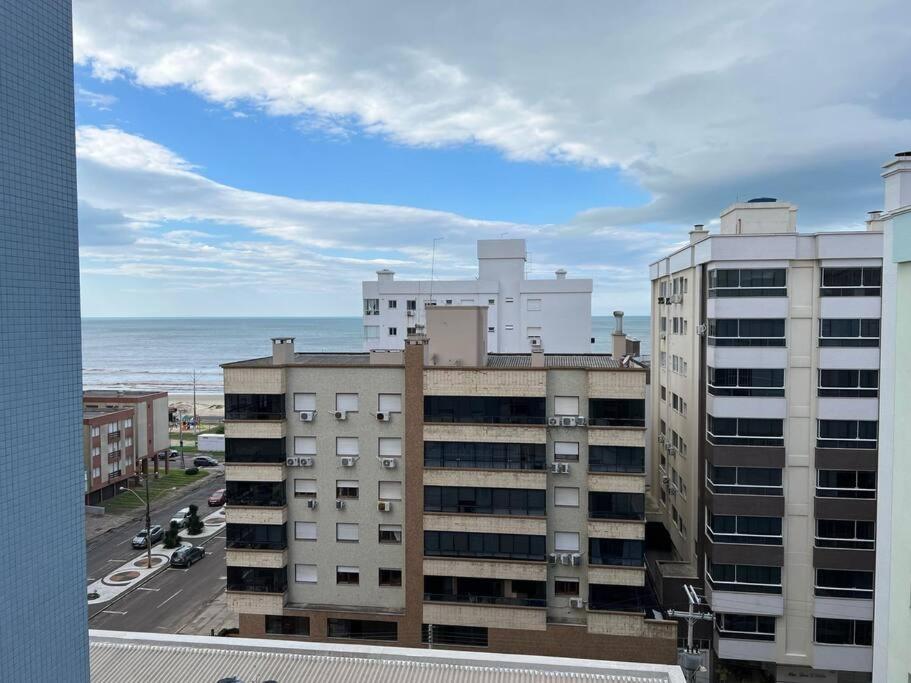 Apartamento 1 quadra do mar em Capão da Canoa