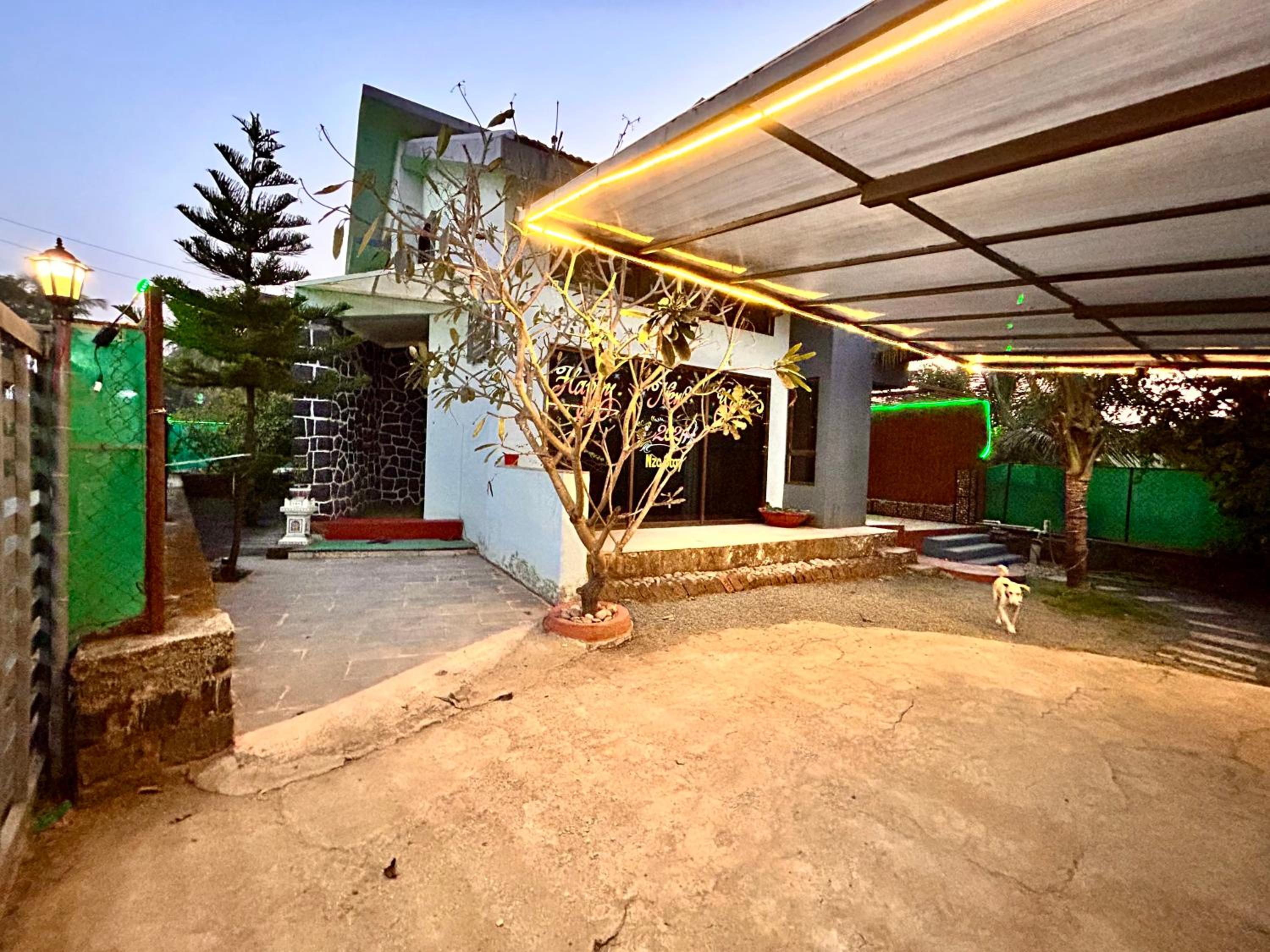 NzoStay Casa Cobble Luxury Villa Alibaug