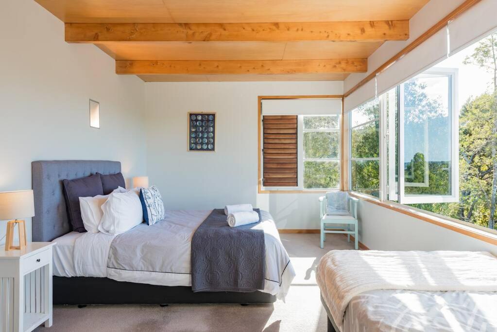 Private Luxury in Paihia - with Heated Pool