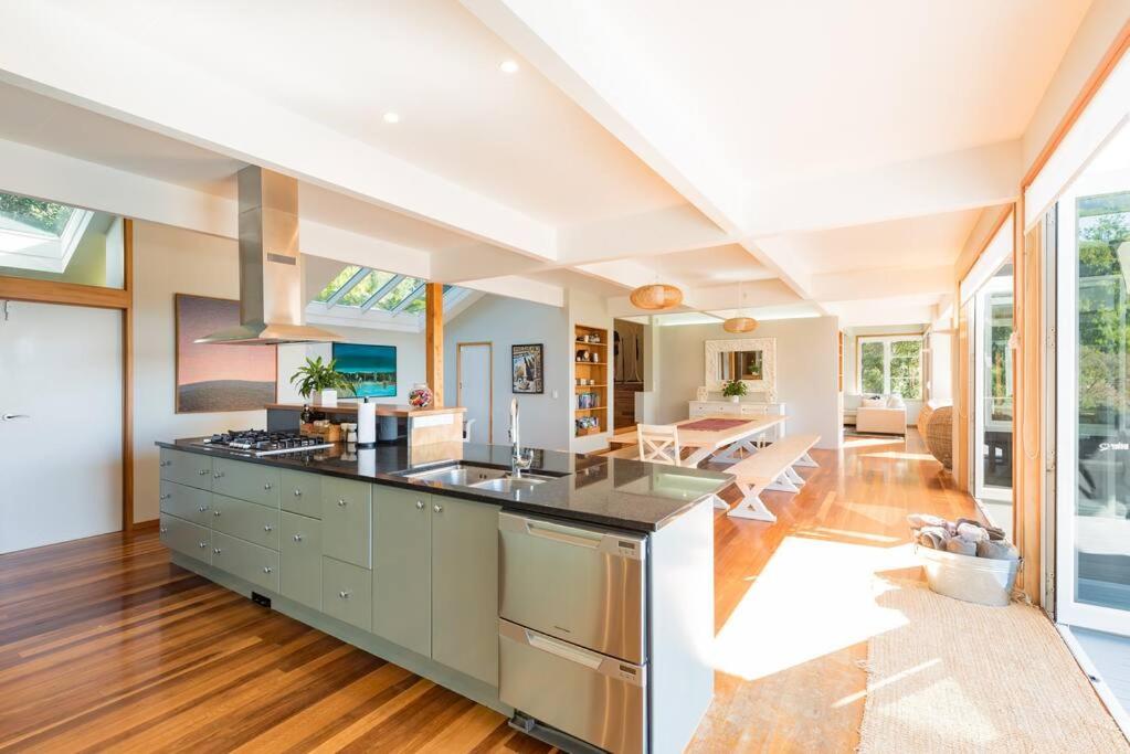 Private Luxury in Paihia - with Heated Pool