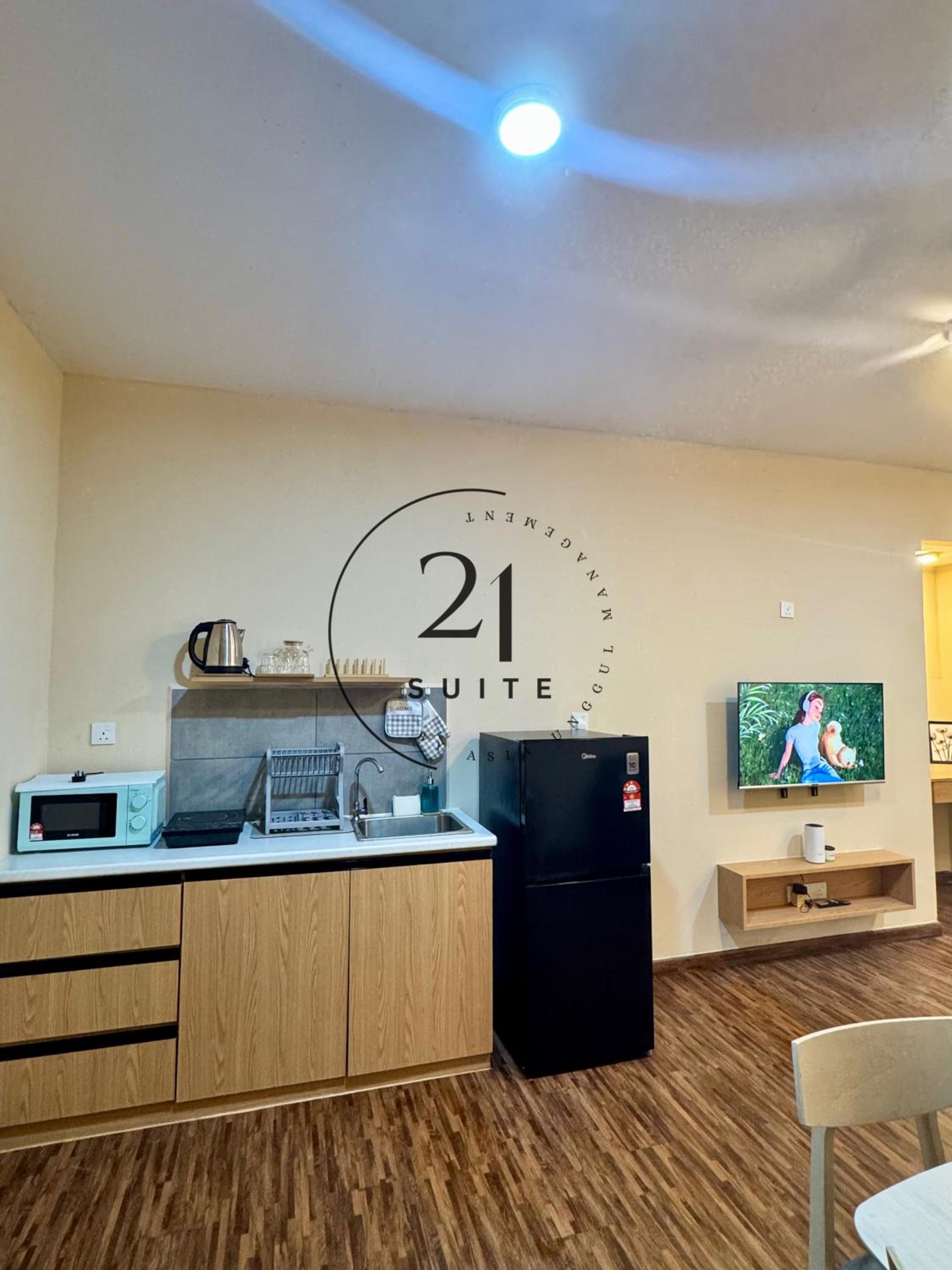 K Avenue -high floor balcony -free wifi & parking photo 1