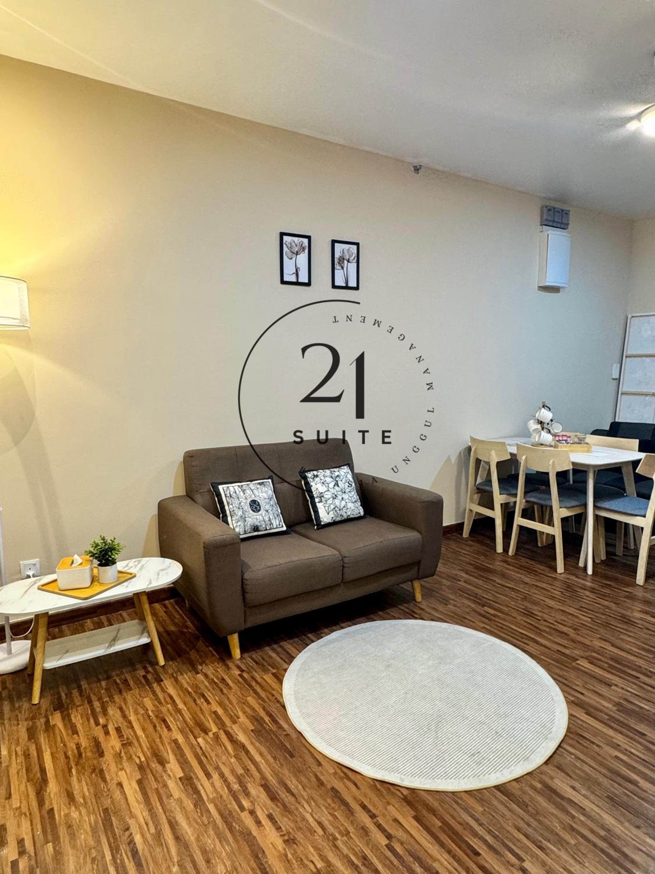 K Avenue -high floor balcony -free wifi & parking photo 8