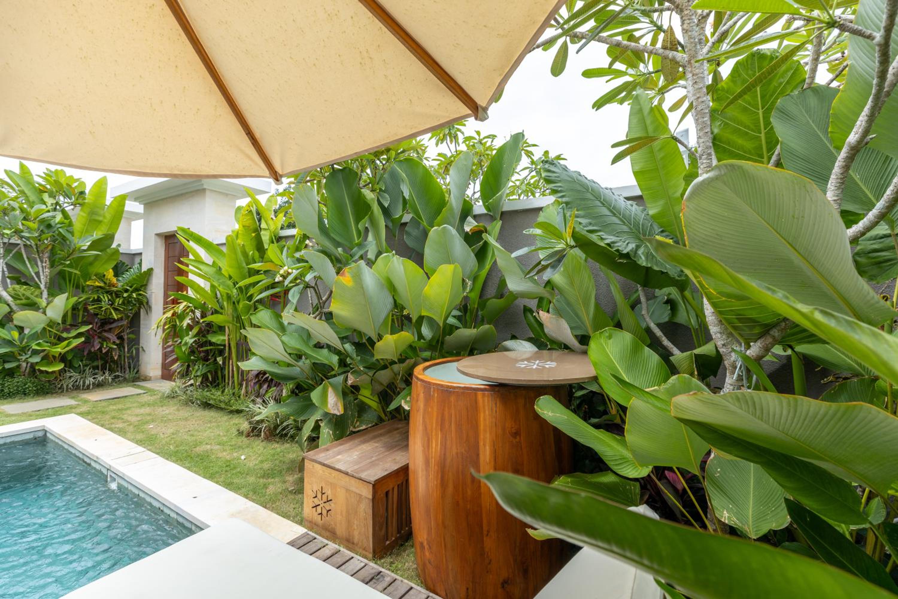 Omaira Villa Dua