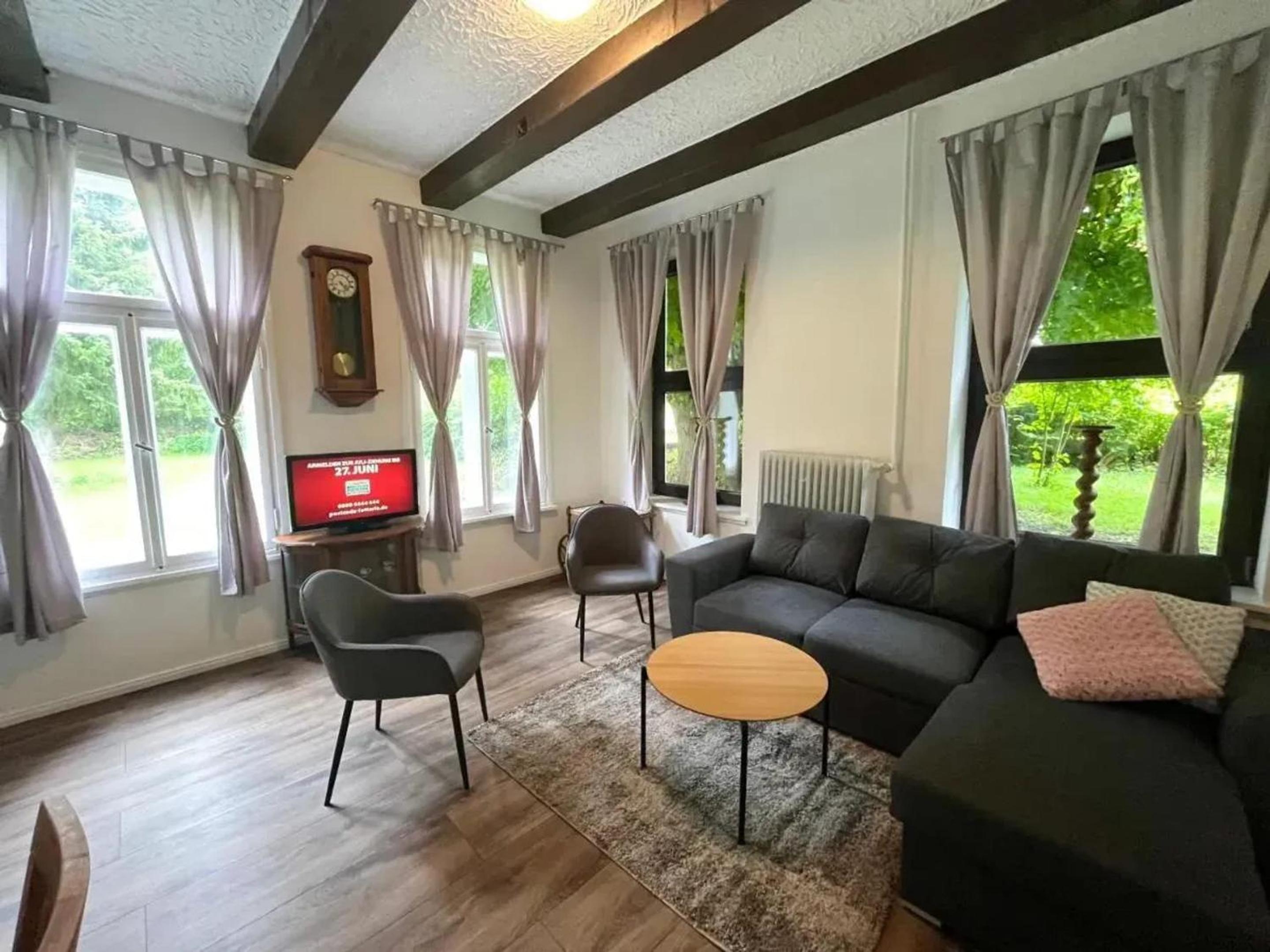 Bright apartment in Emden with terrace 60 m²