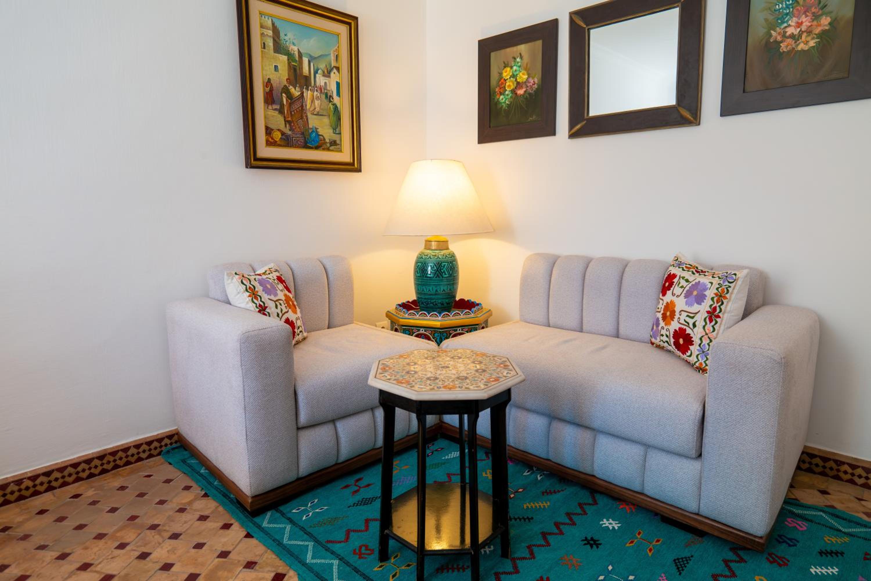 lounge