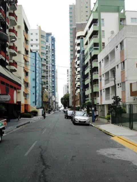 APARTAMENTO CENTRAL- BALNEÁRIO CAMBORIÚ Sc