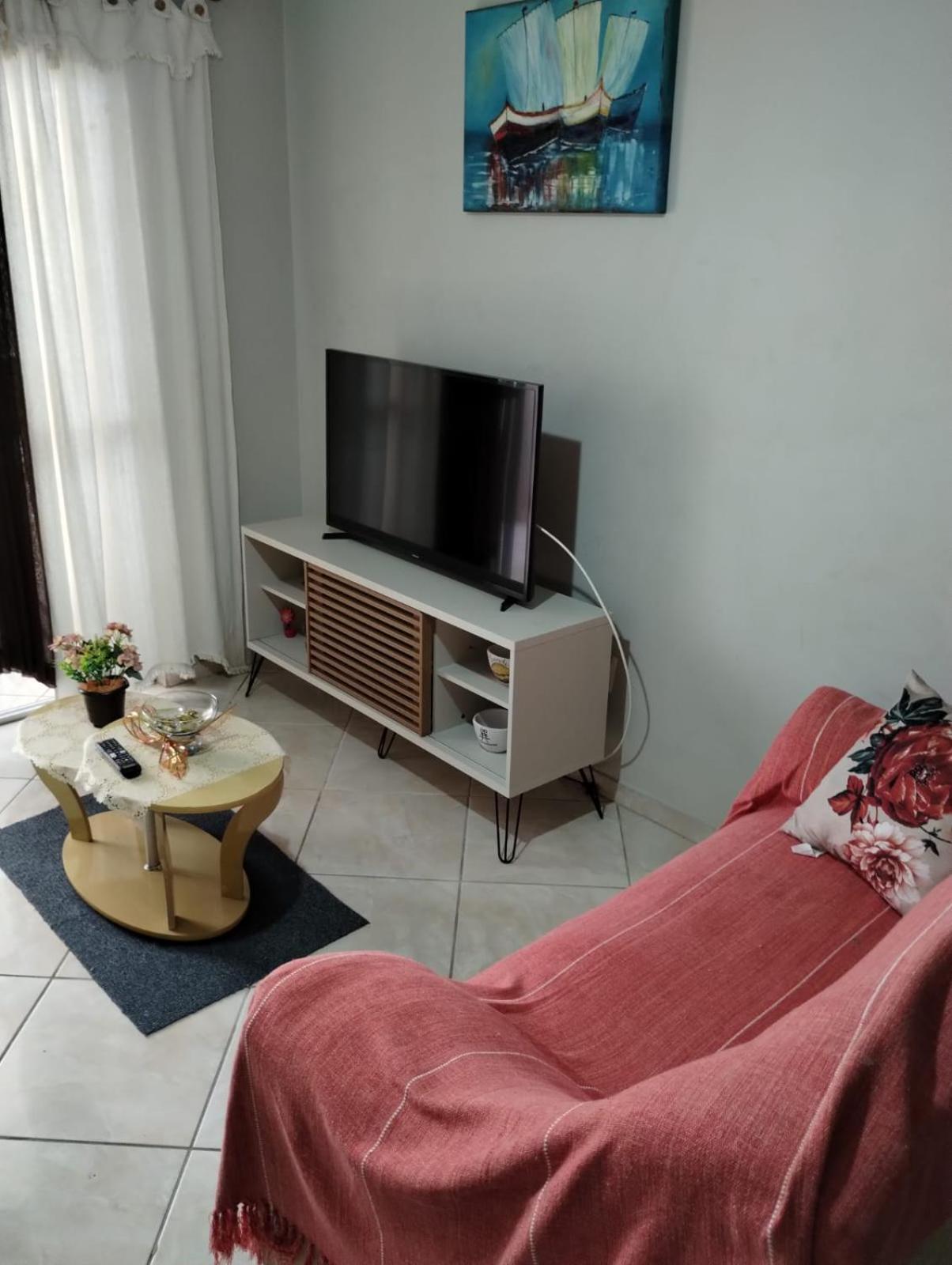 APARTAMENTO CENTRAL- BALNEÁRIO CAMBORIÚ Sc