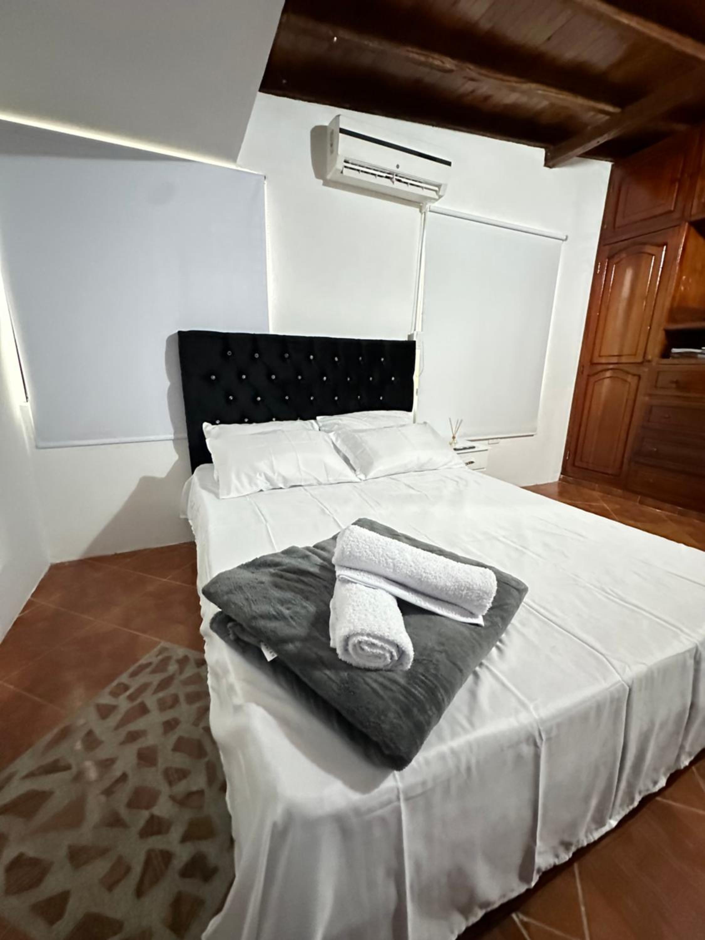 Casa Serena - Santorini Colombiano