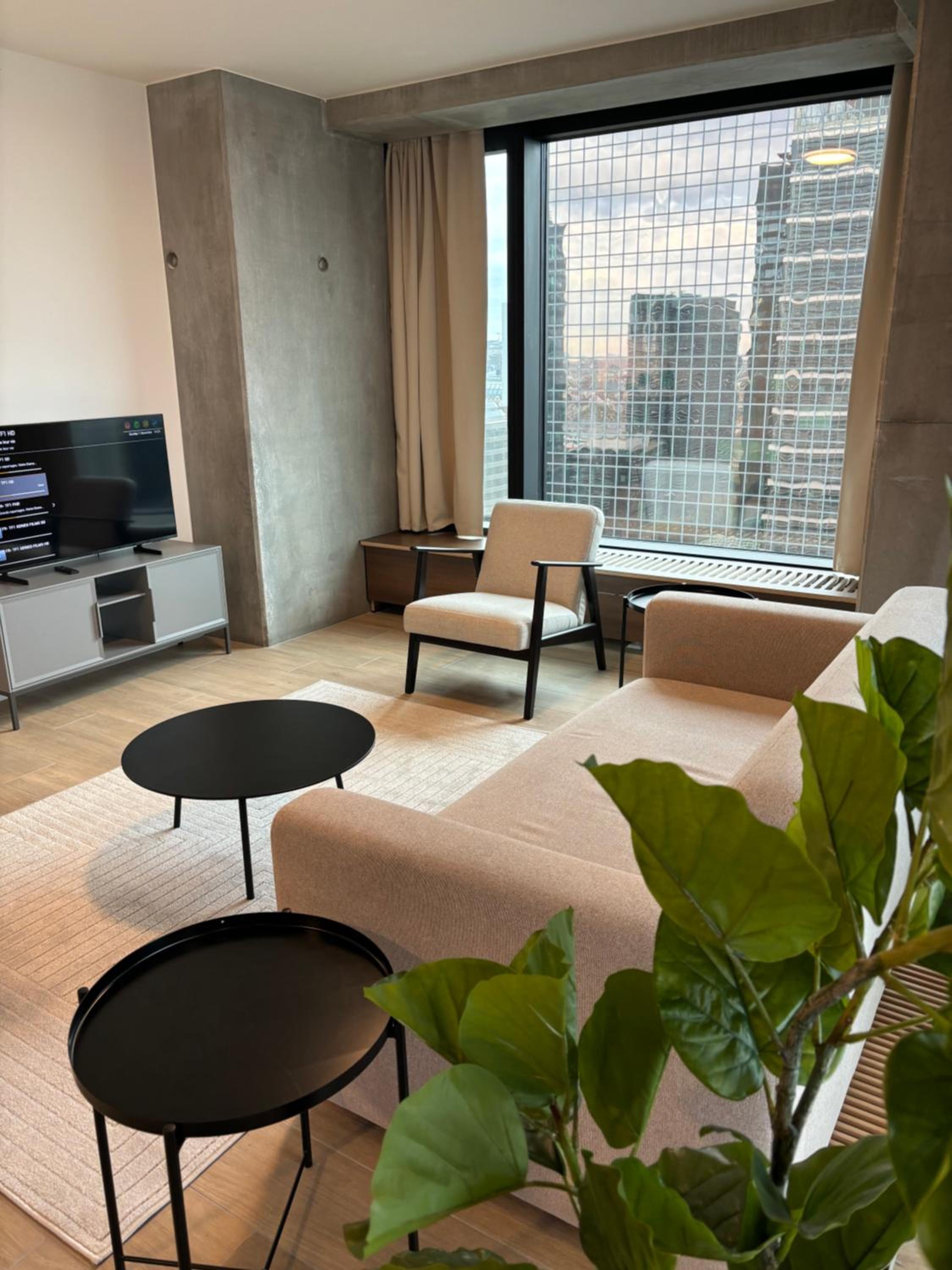Beautiful Apartment with Panoramic View of center with roof terrace