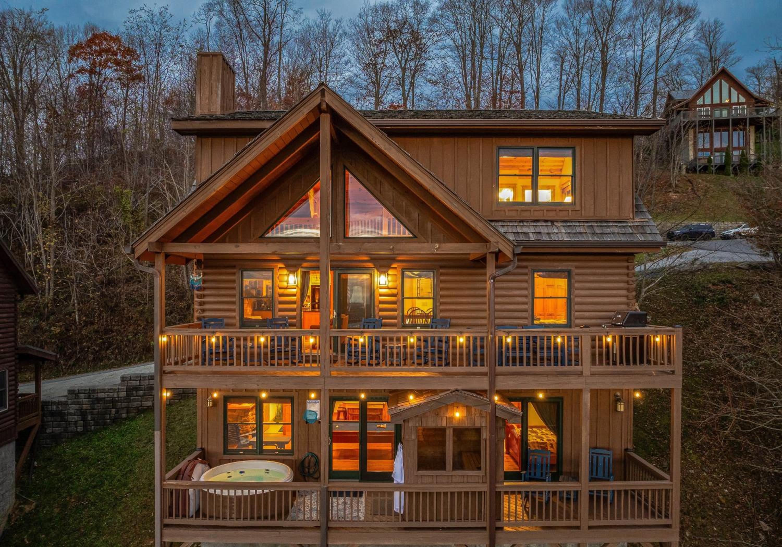 Blue Ridge Mountain Cabin With Stunning Views view 4