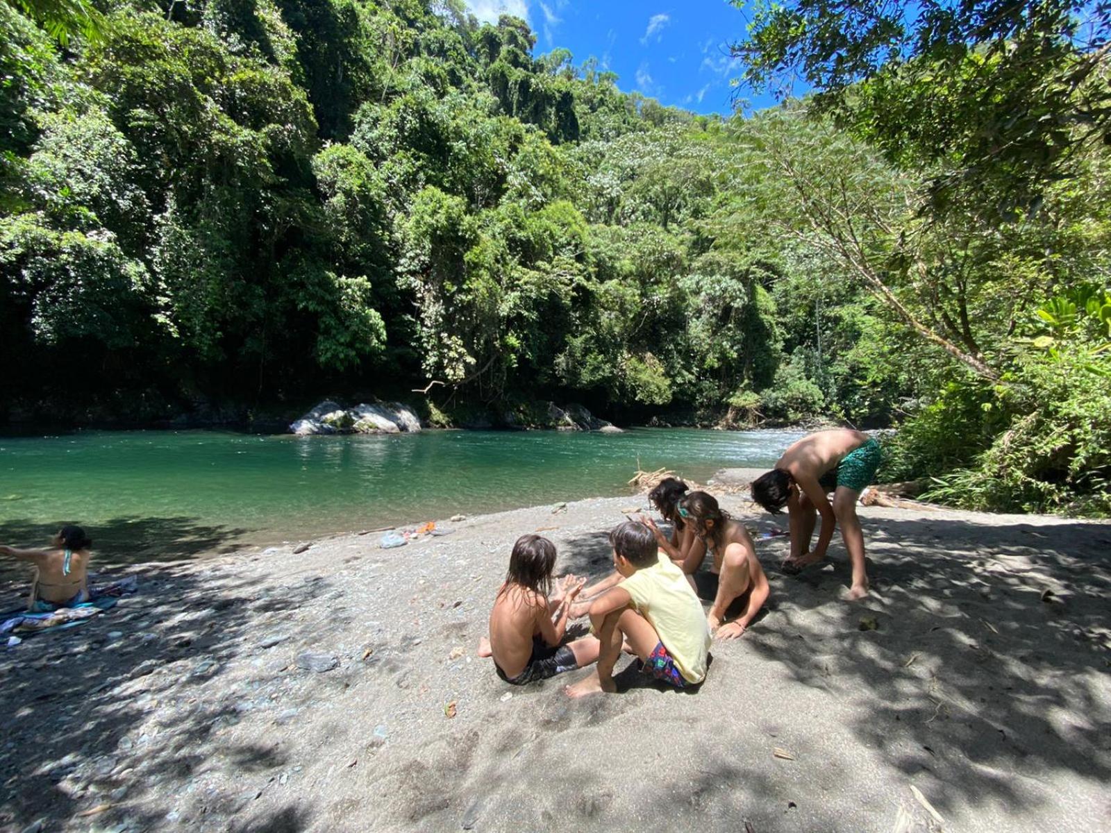 Refugio Natural Jacaranda CON PLAYA PRIVADA