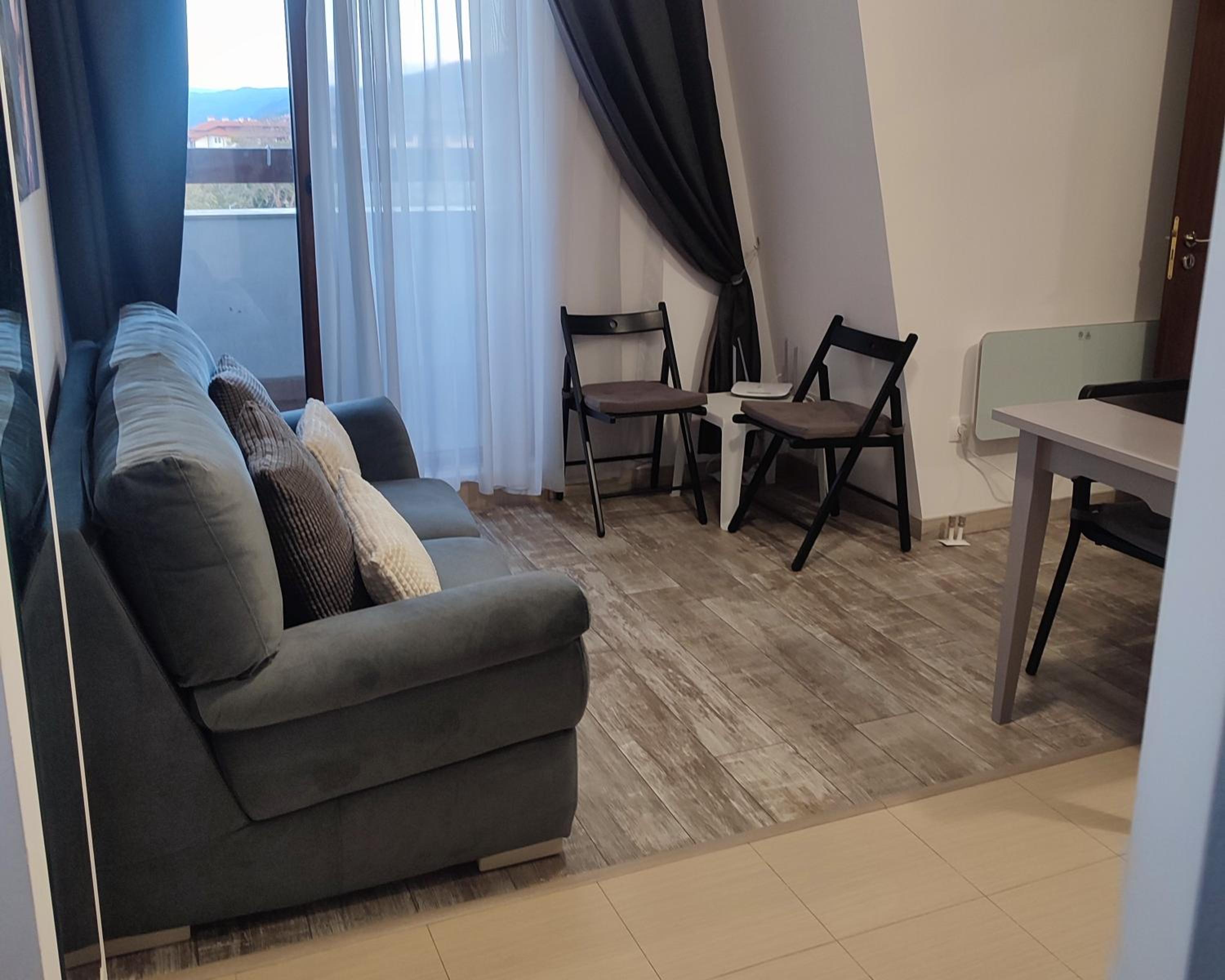 Deluxe Apartment In Belvedere With Terrace