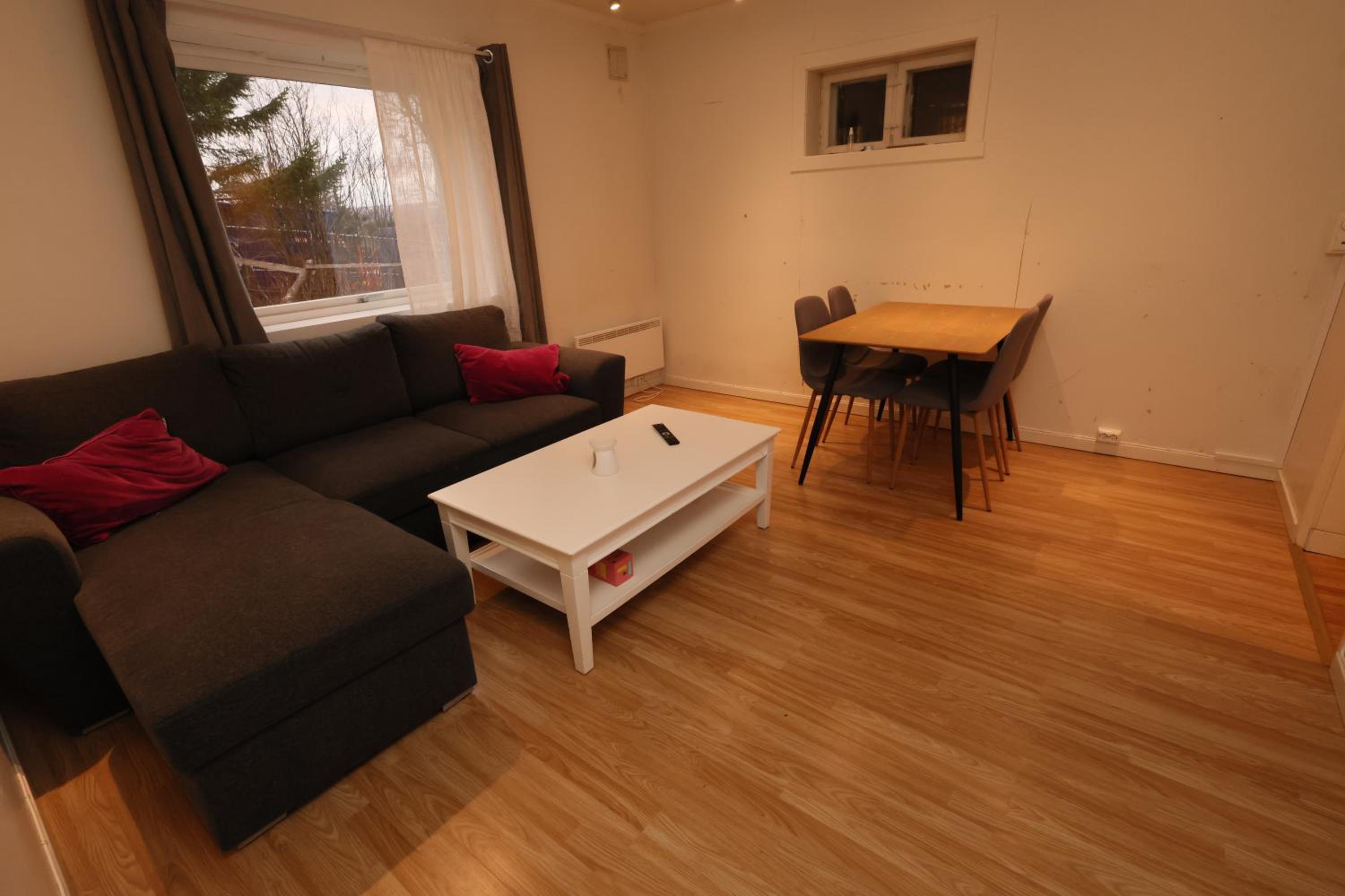 Small apartment with double bed view 5