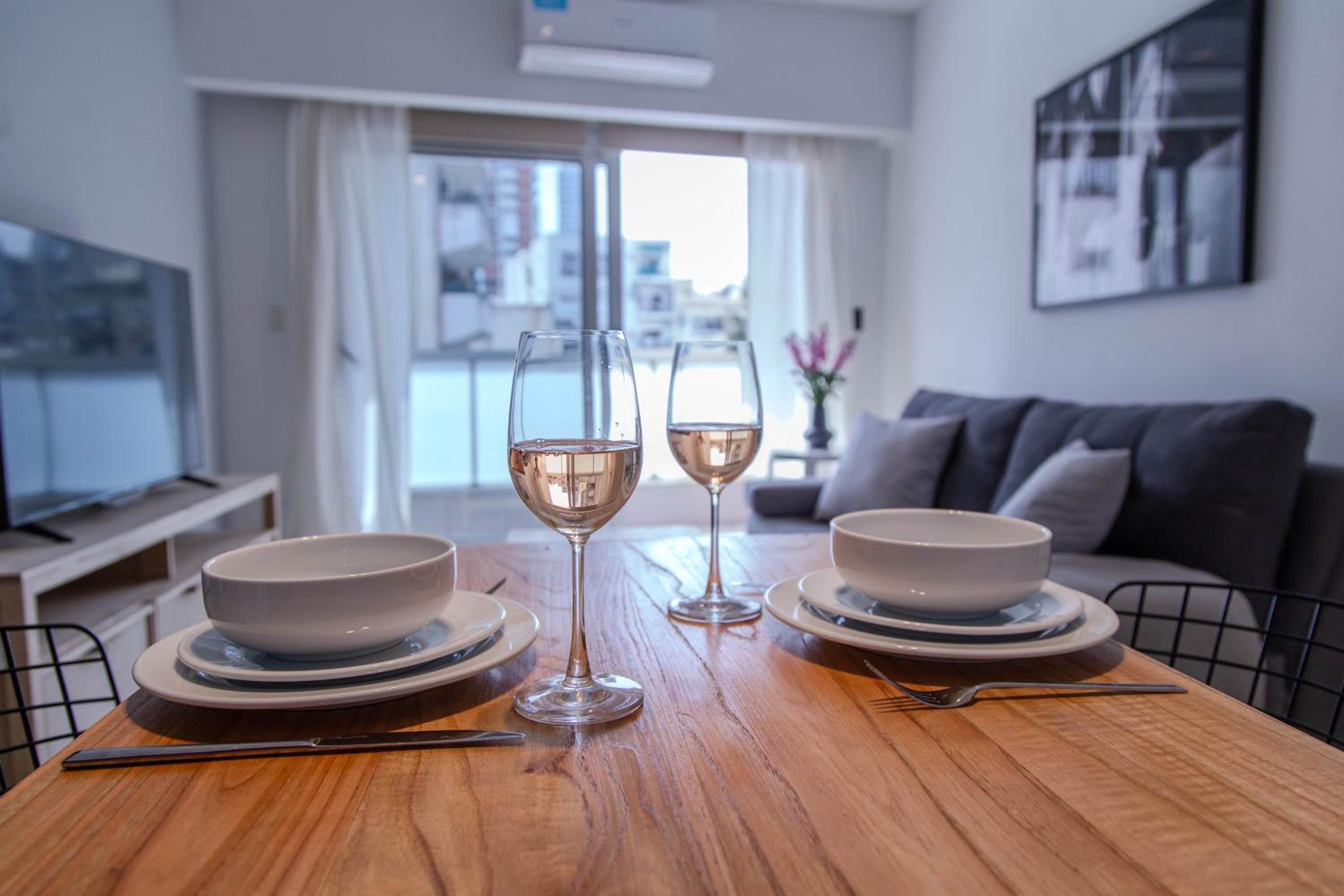 Cattleya Beautiful Apartment