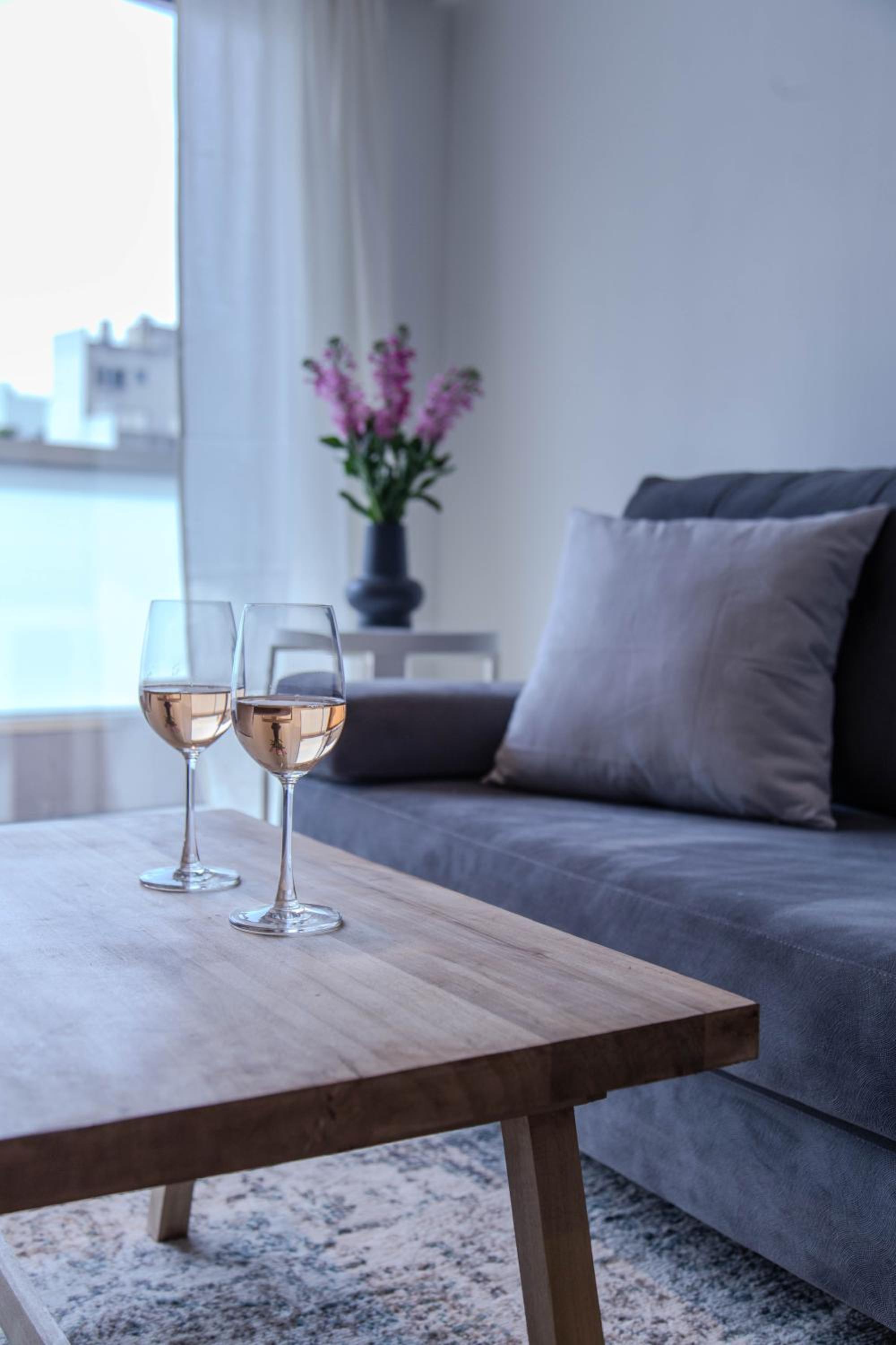 Cattleya Beautiful Apartment