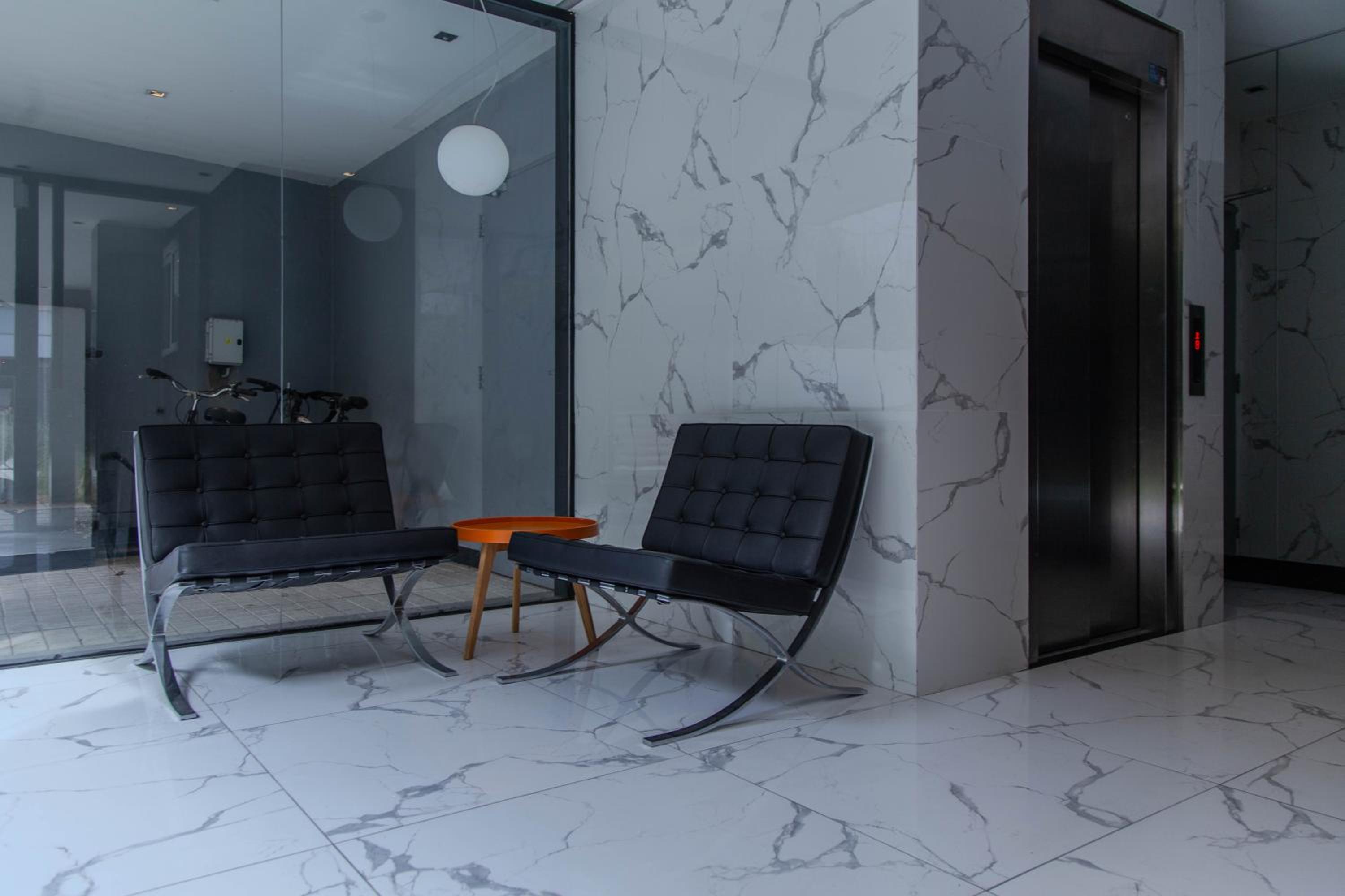 Cattleya Beautiful Apartment