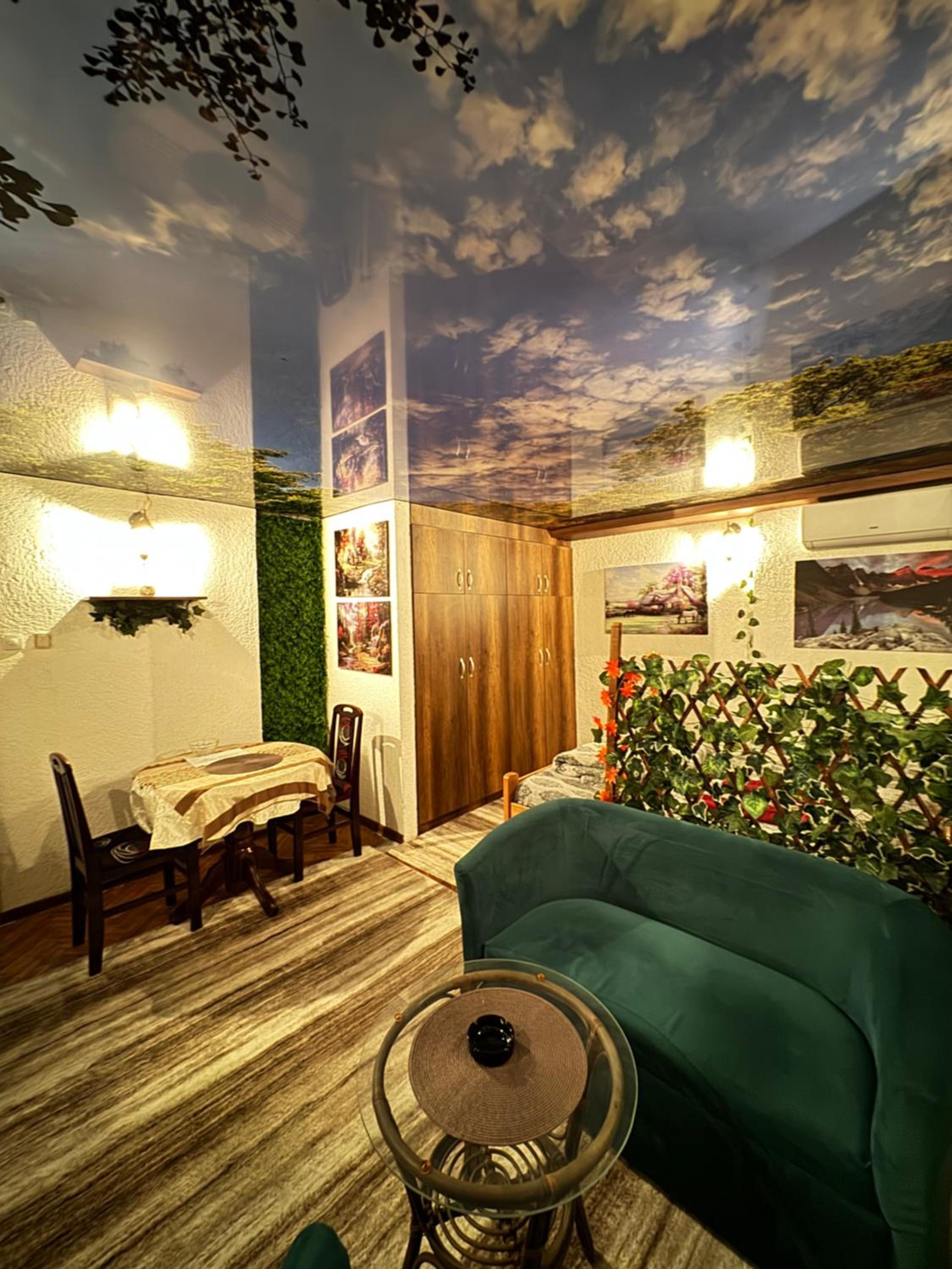 Green hill apartment