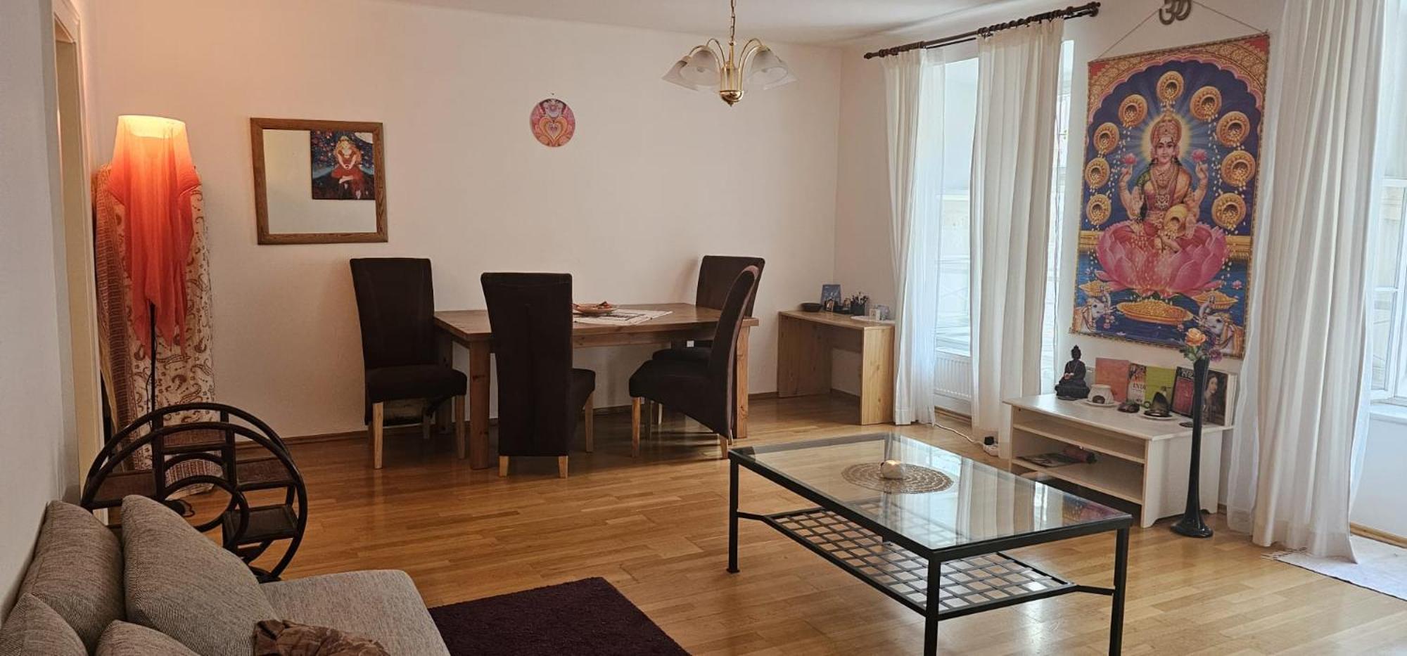 Laxmi Happy Home in historical Prague