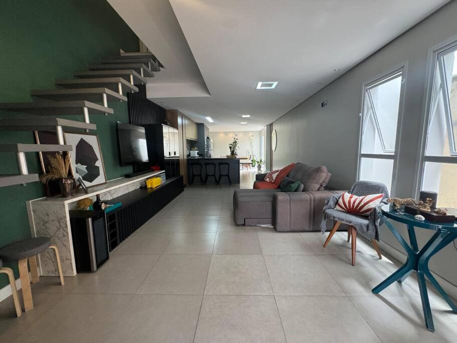Casa vivendas 557