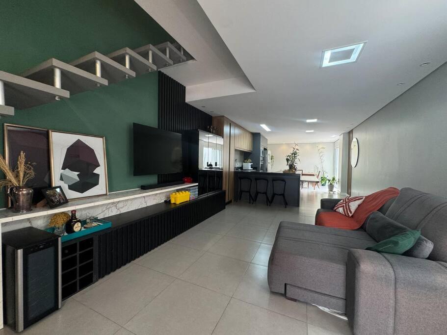 Casa vivendas 557