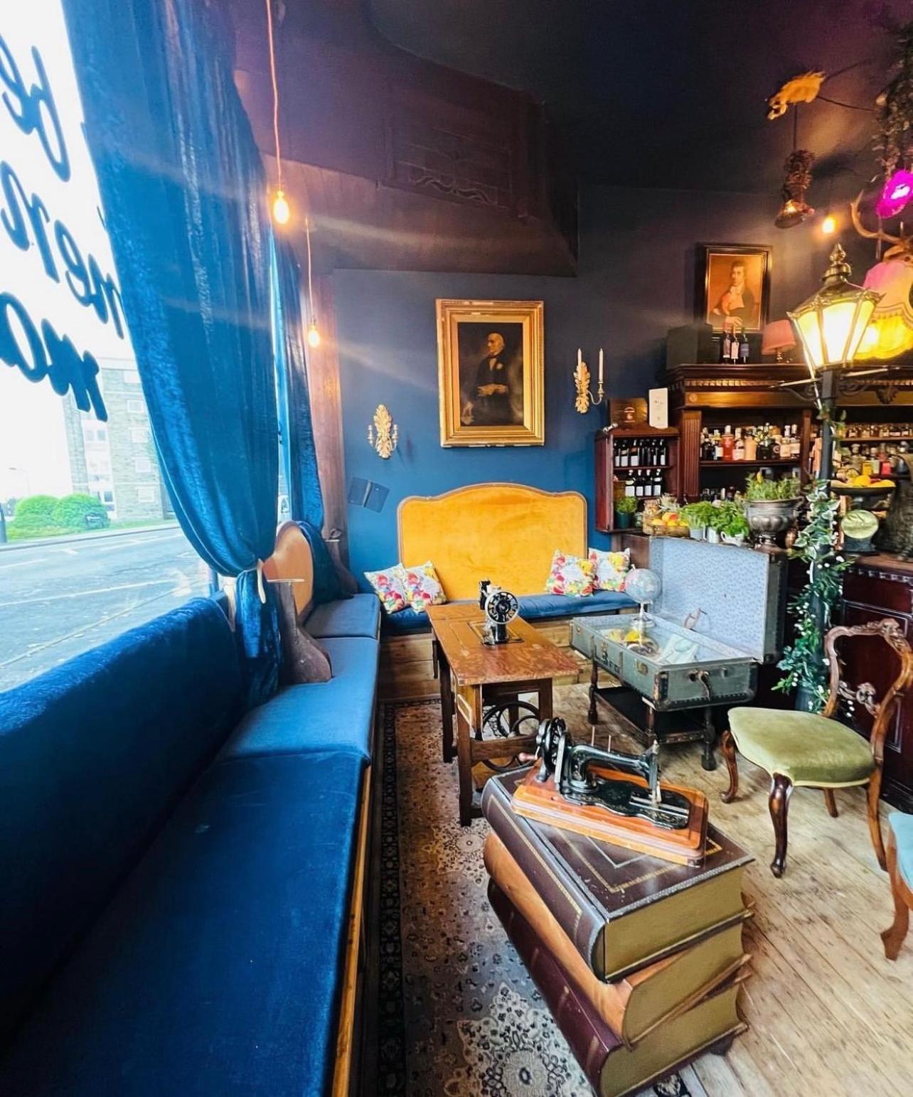 lounge