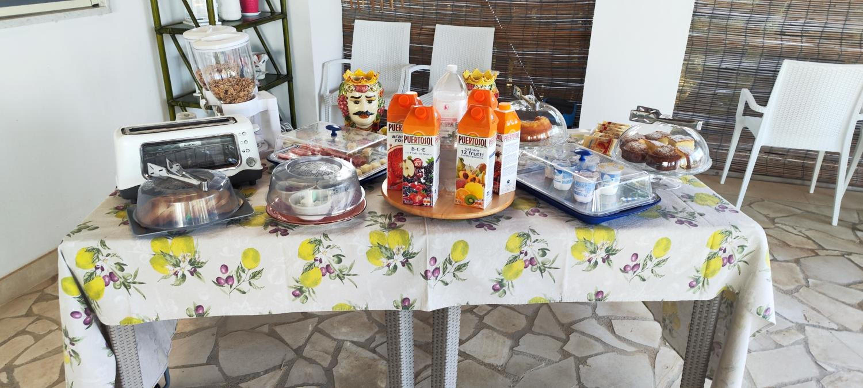 Villa Giummarito B & B