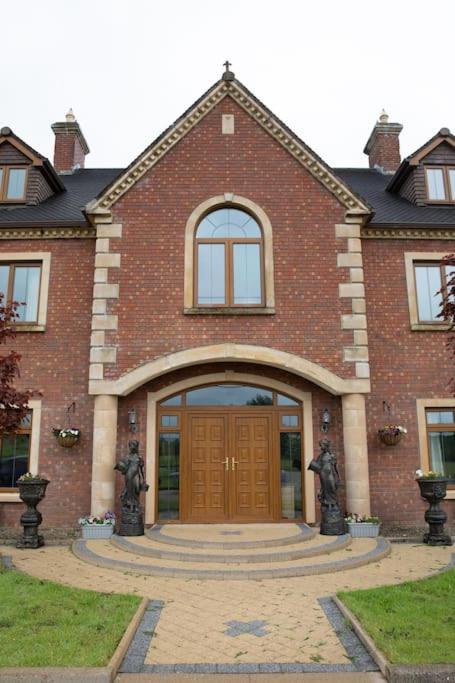 Tara Manor - Family gathering's & hen parties view 4