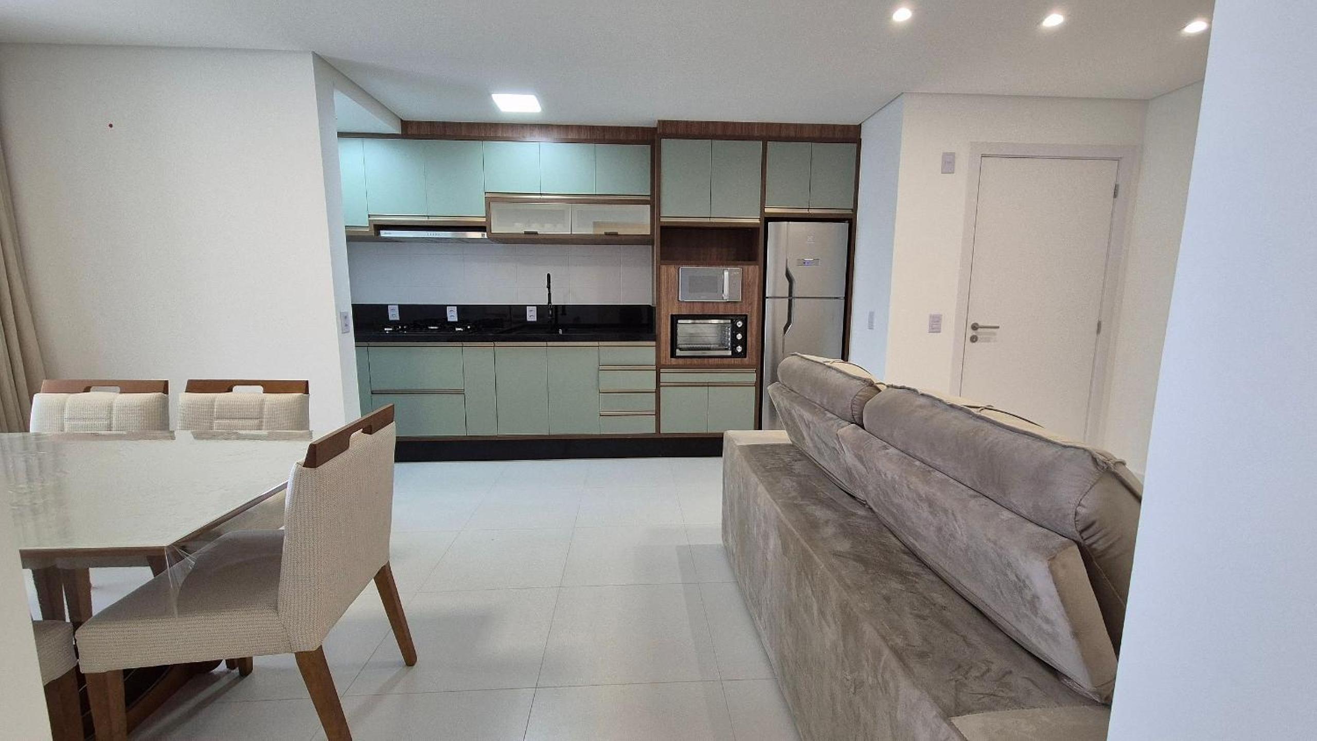 Seafront condominium with pool - SHC