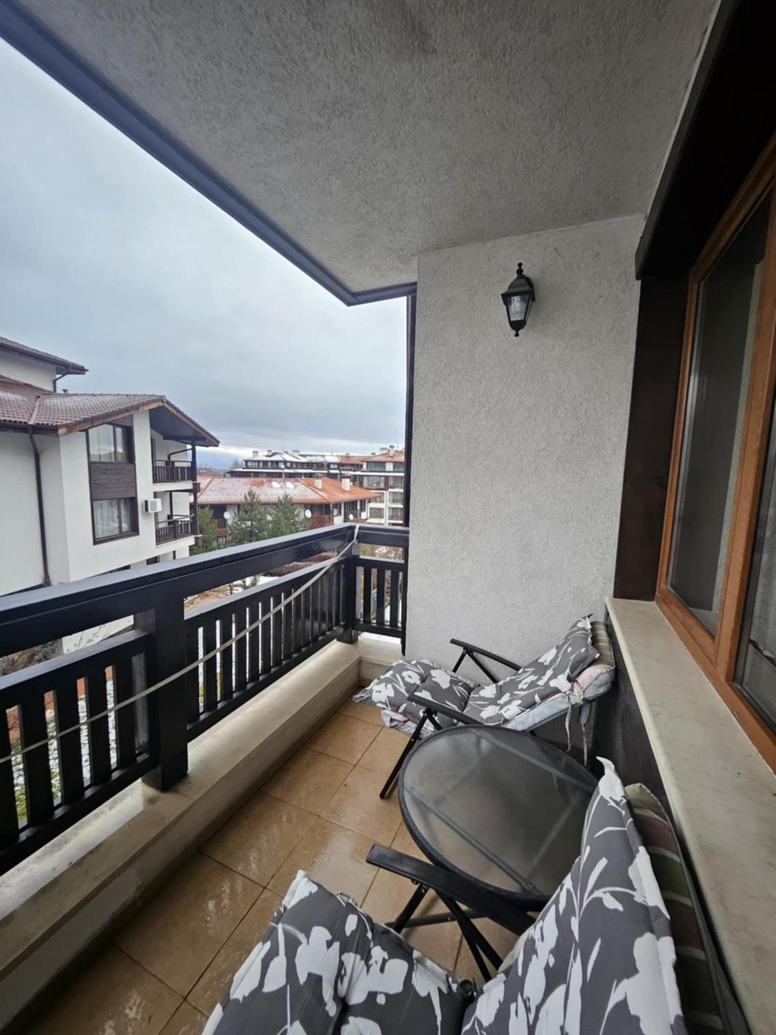 Edelweiss Inn Apartment 20 view 3