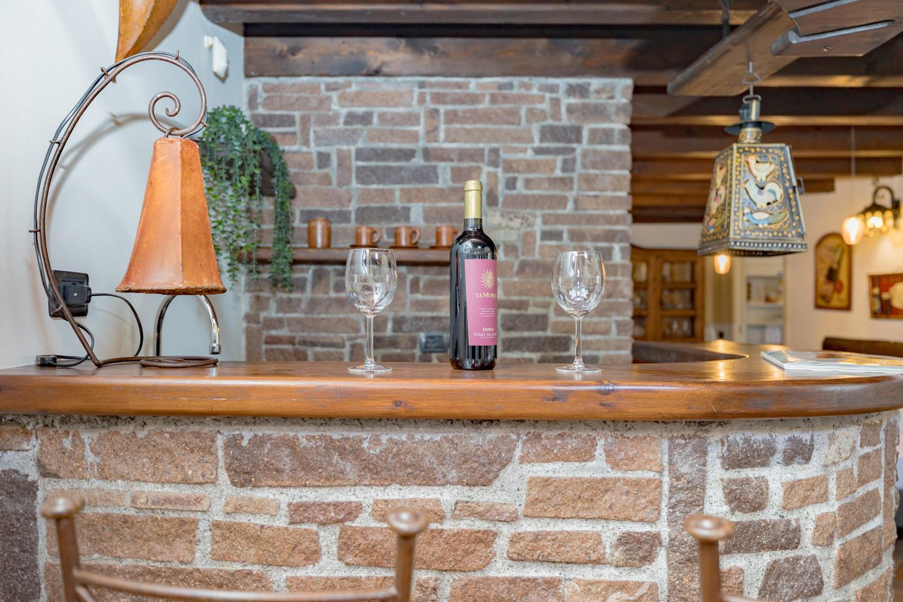 Malpensa Jacuzzi House