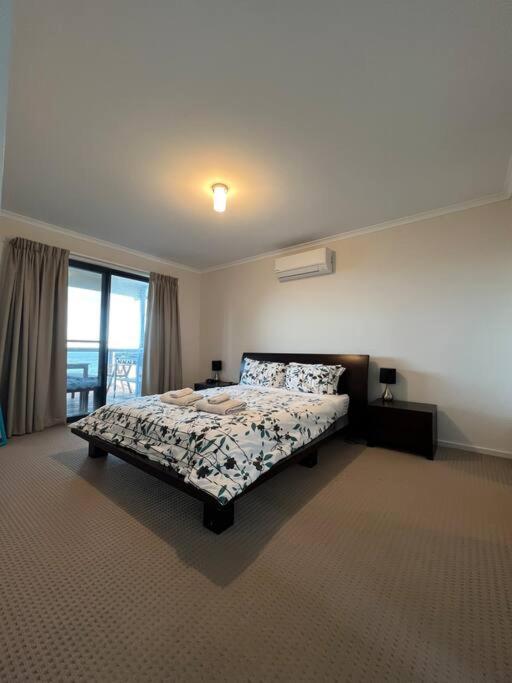 Sandcastle - A Esplanade Place, Stunning Views