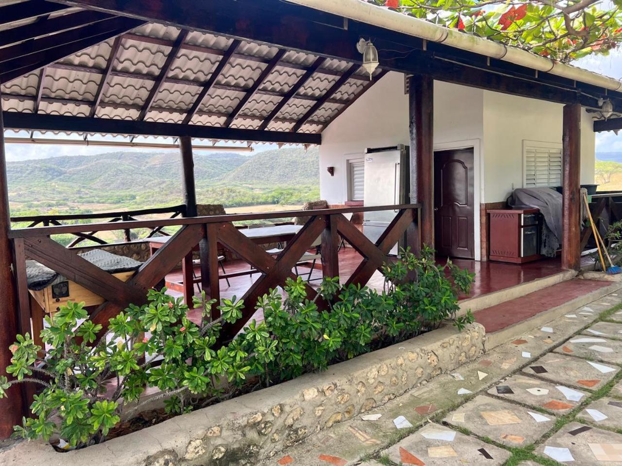 Cerro Villa Canela