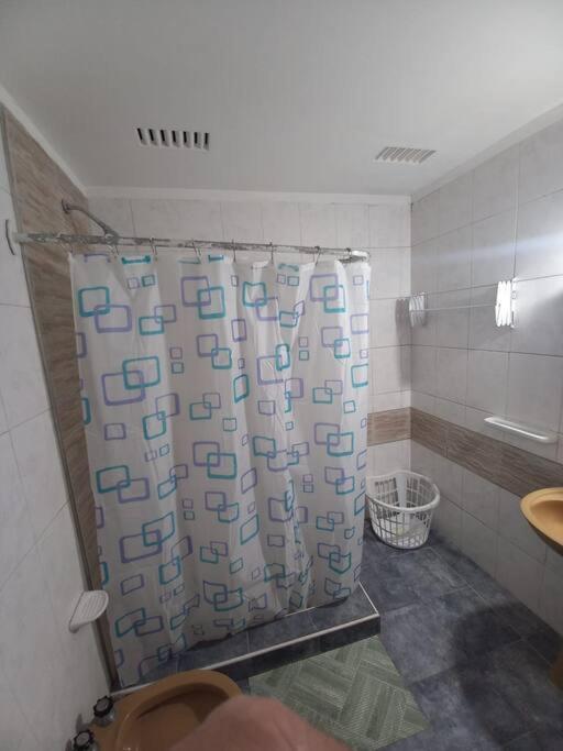Casa amplia, ideal para familia