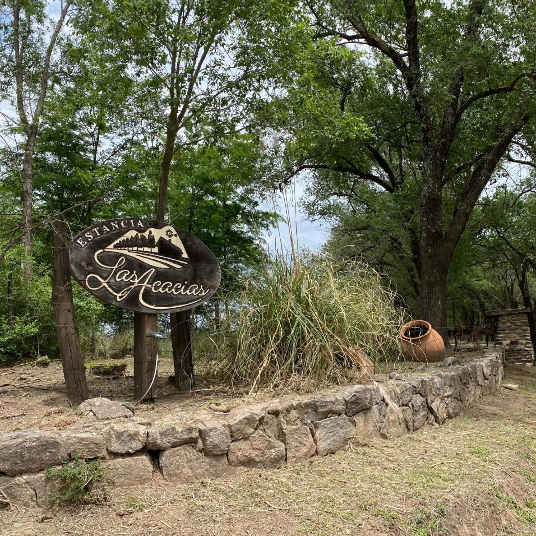 Estancia las acacias