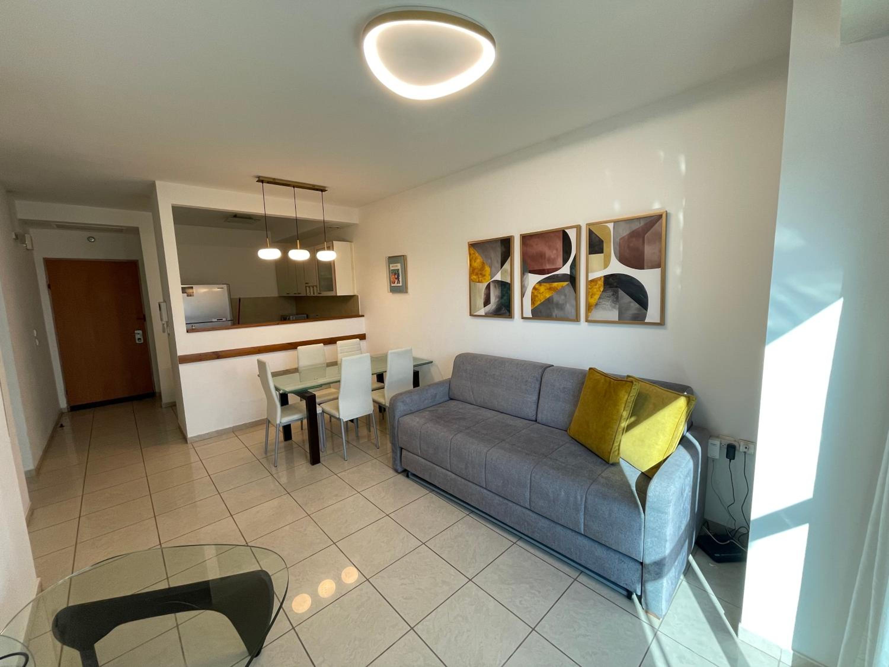 Bright Mahane Yehuda 1 BR with Private Terrace