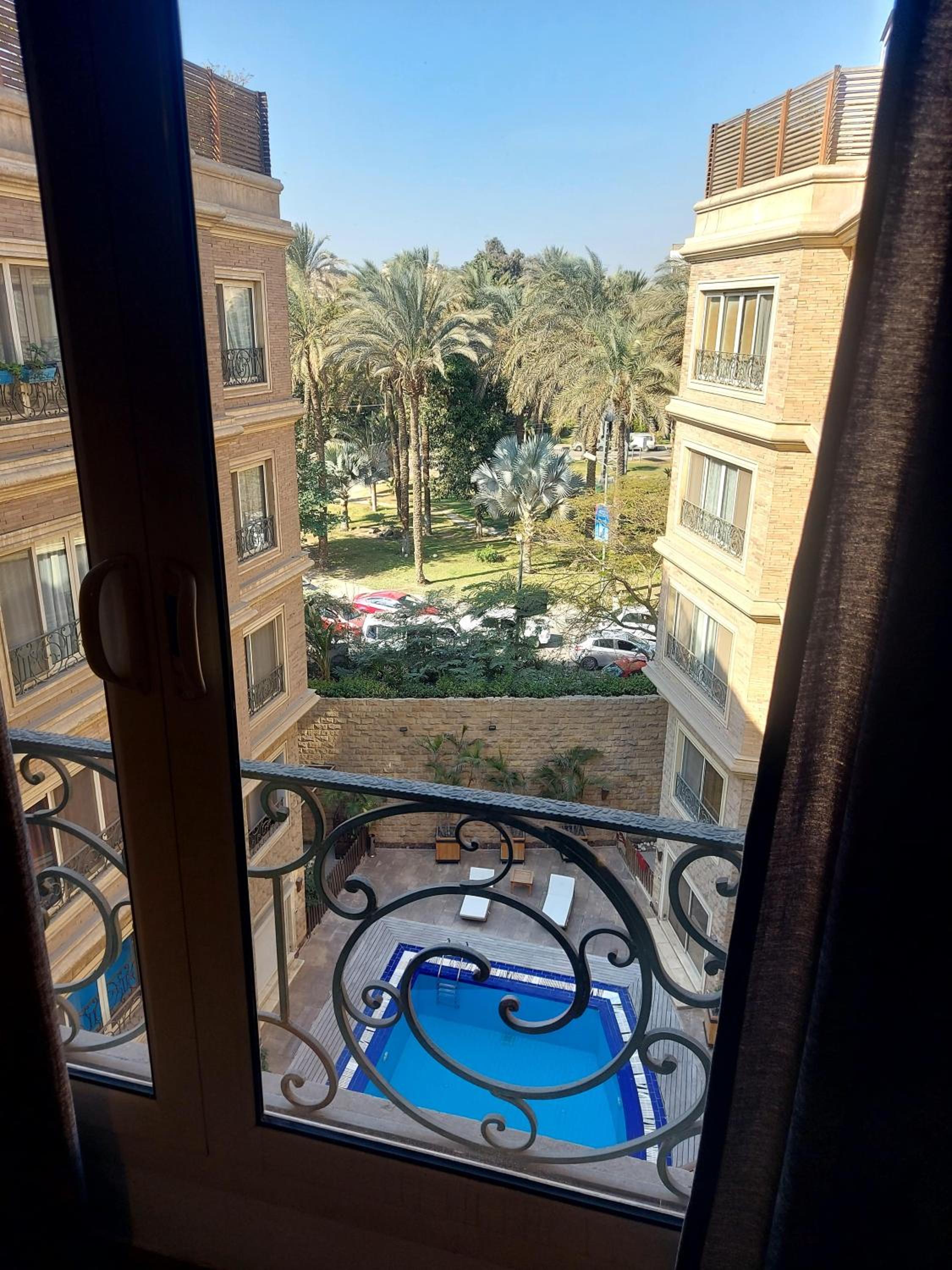 Penthouse in maadi royal garden