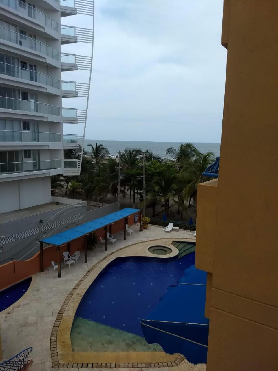LINDO APARTAMENTO ZONA MORROS CARTAGENa