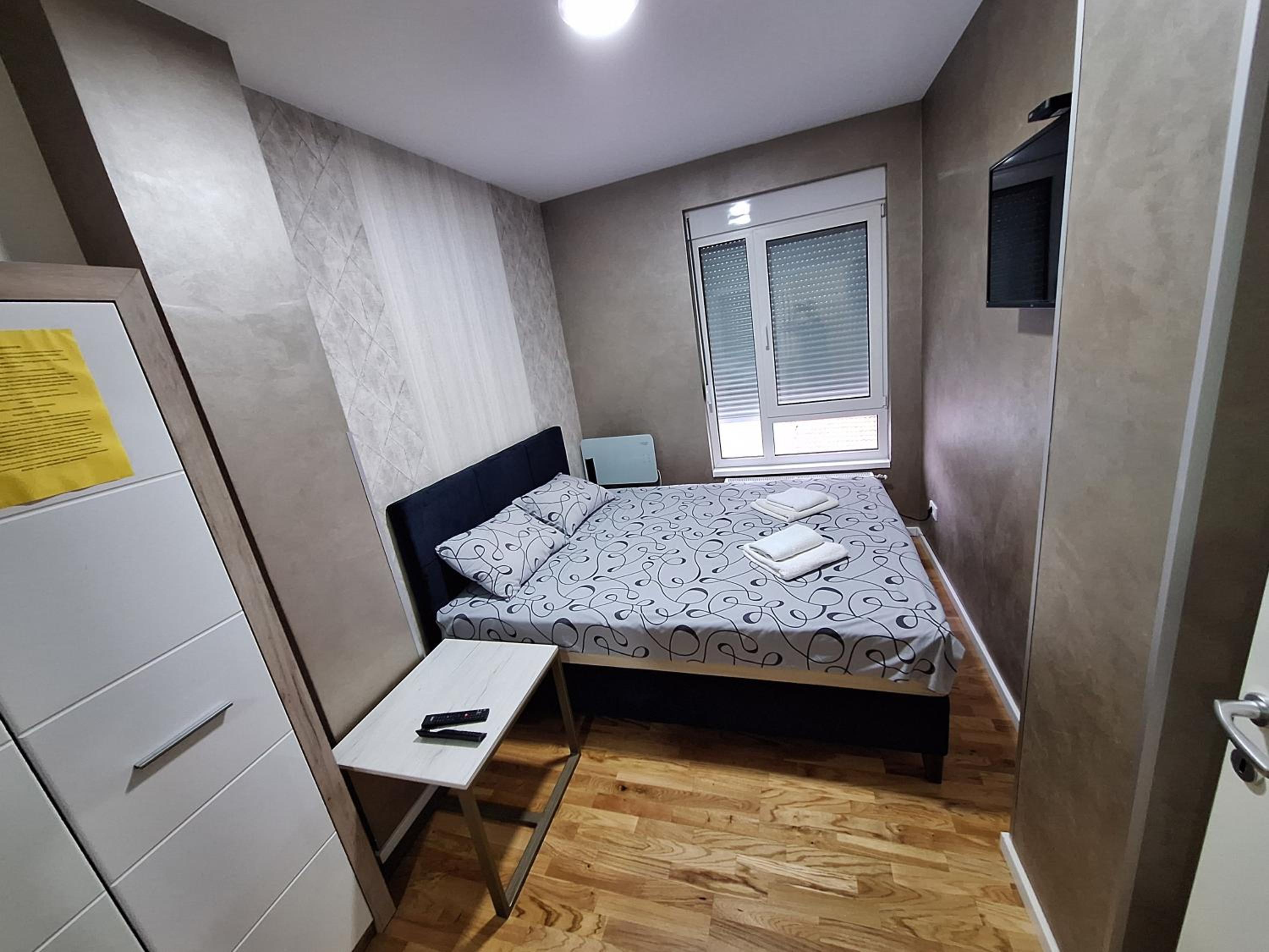 Lux apartment 12 center, free parking view 2