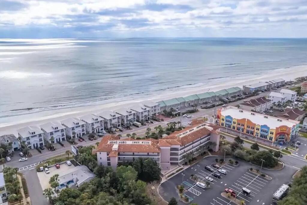 Miramar Beach - steps from private beach access!